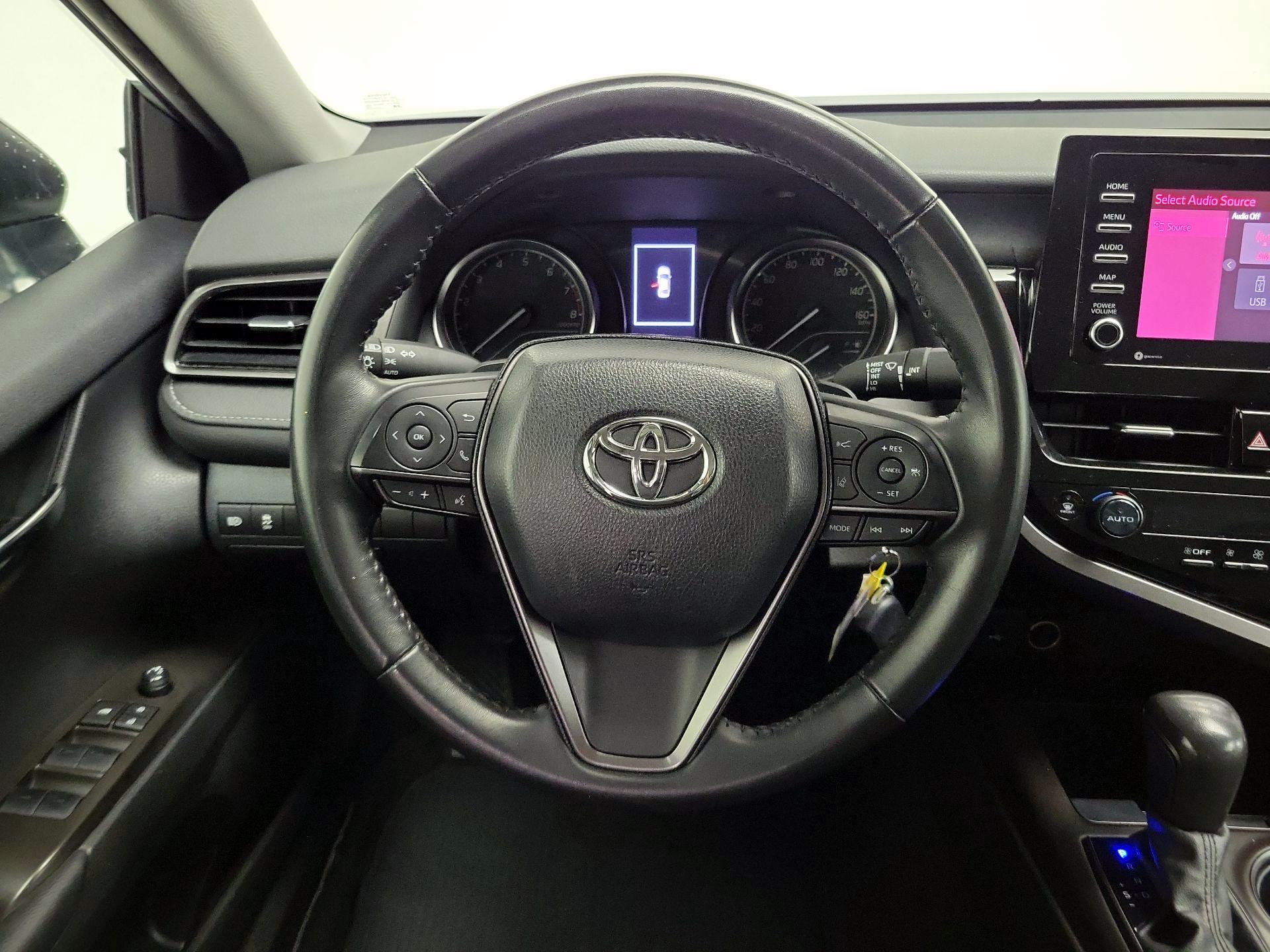 Thumbnail: 2024 Toyota Camry - 10