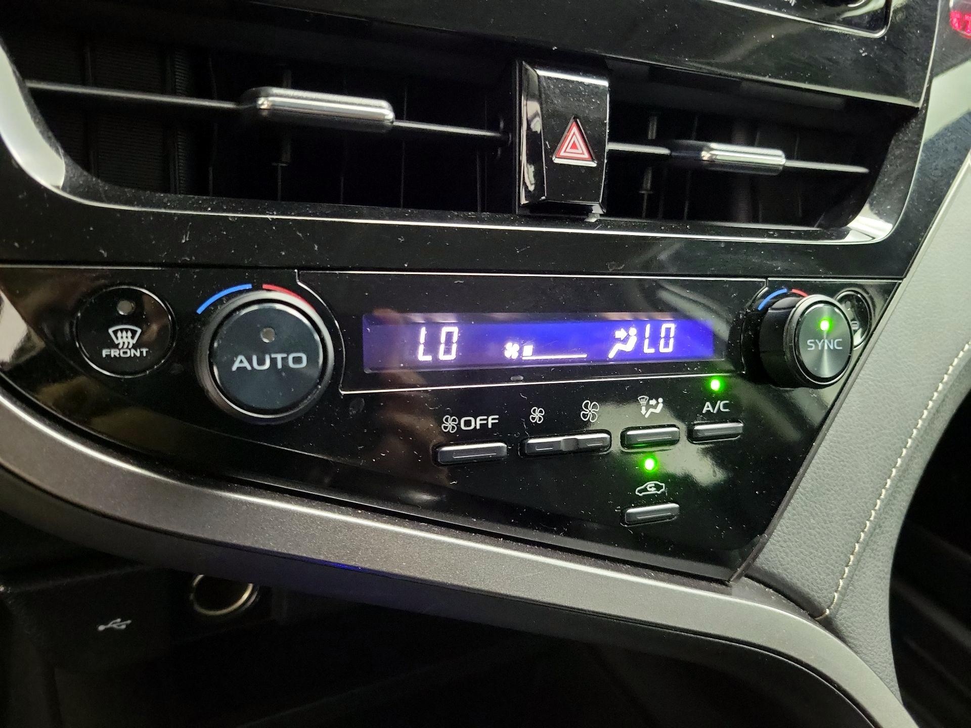 Thumbnail: 2024 Toyota Camry - 17