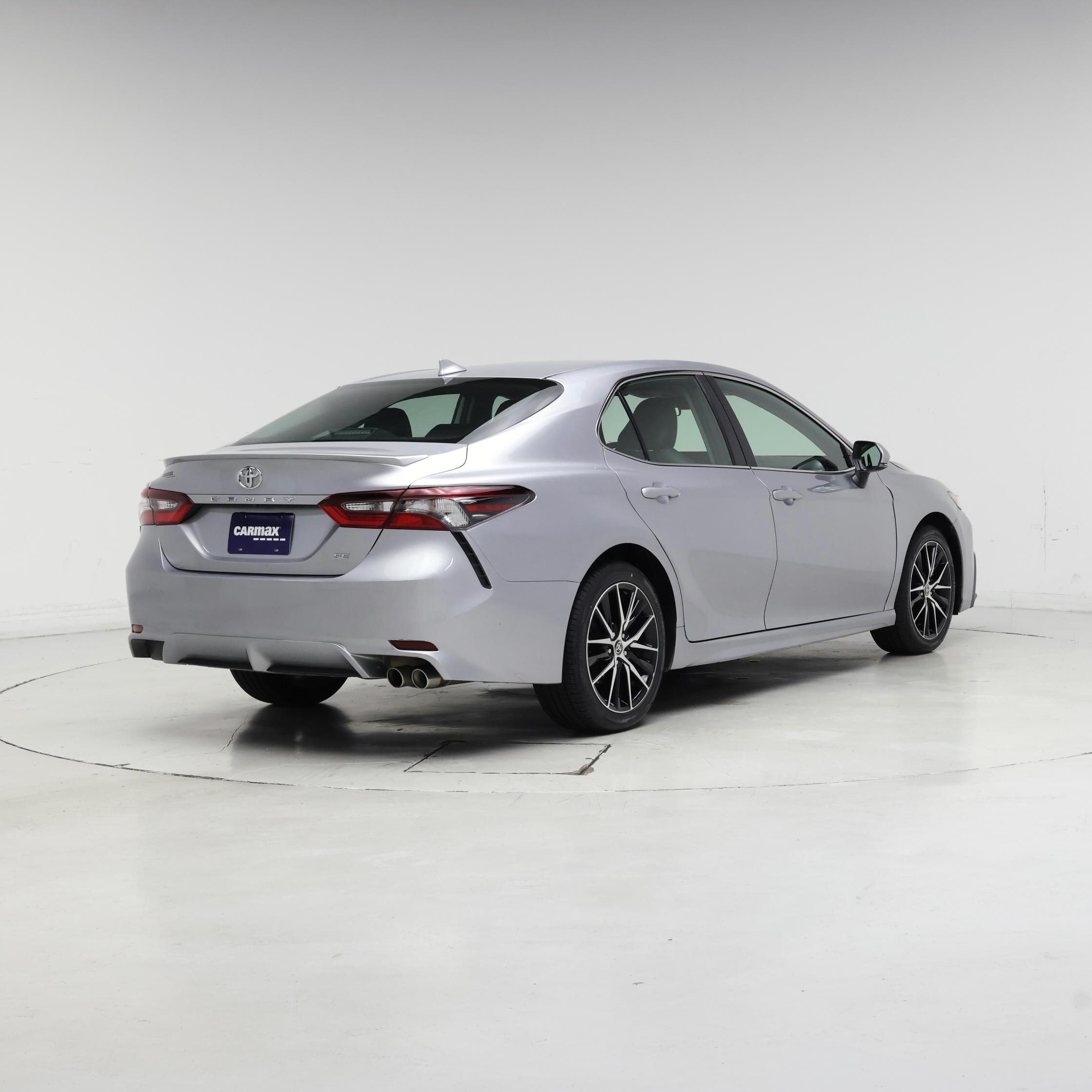 Thumbnail: 2024 Toyota Camry - 8