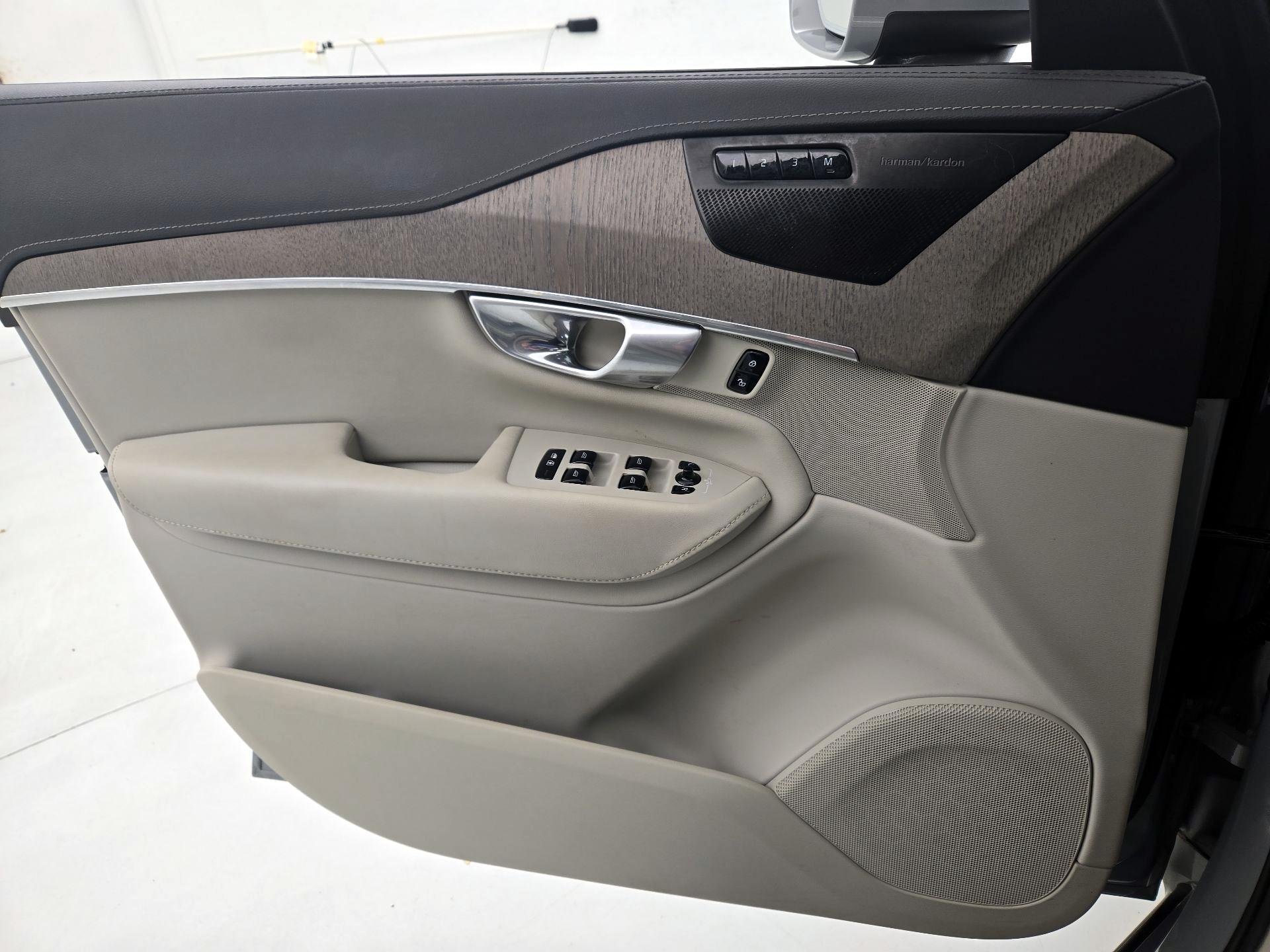 Thumbnail: 2024 Volvo XC90 - 12