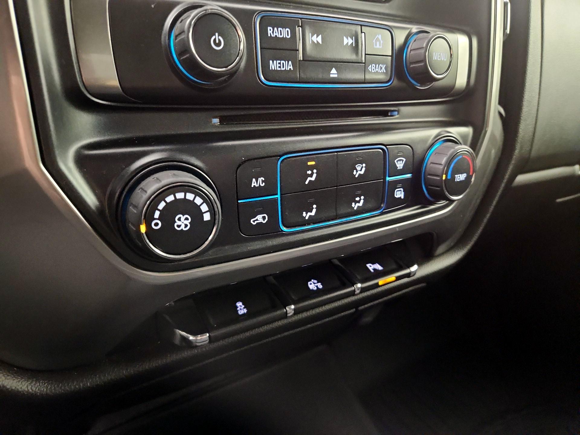 Thumbnail: 2015 Chevrolet Silverado 2500 - 15