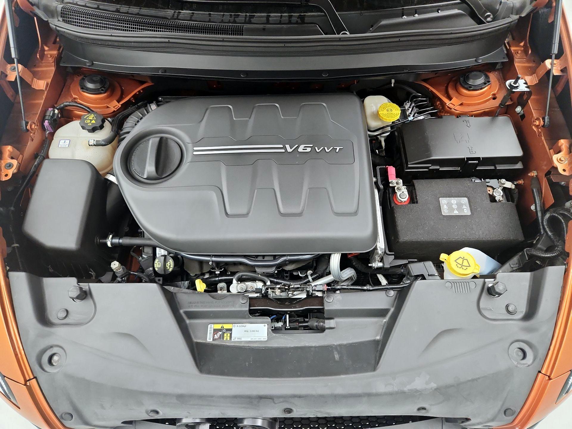 Thumbnail: 2015 Jeep Cherokee - 20