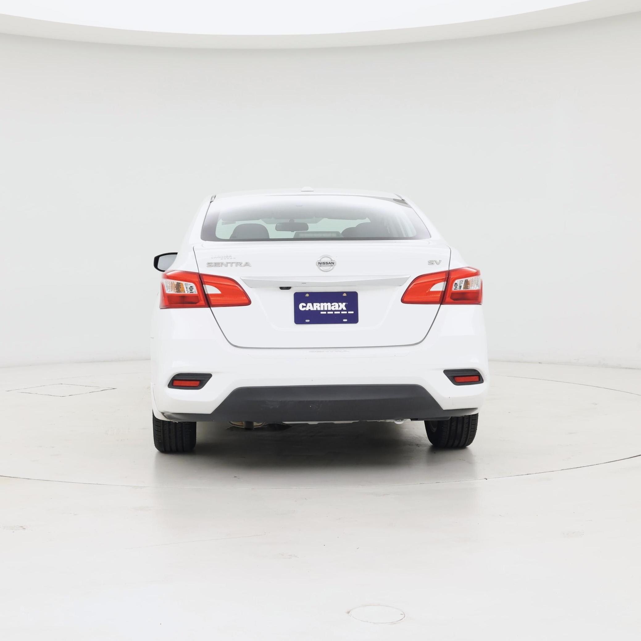 Thumbnail: 2018 Nissan Sentra - 6