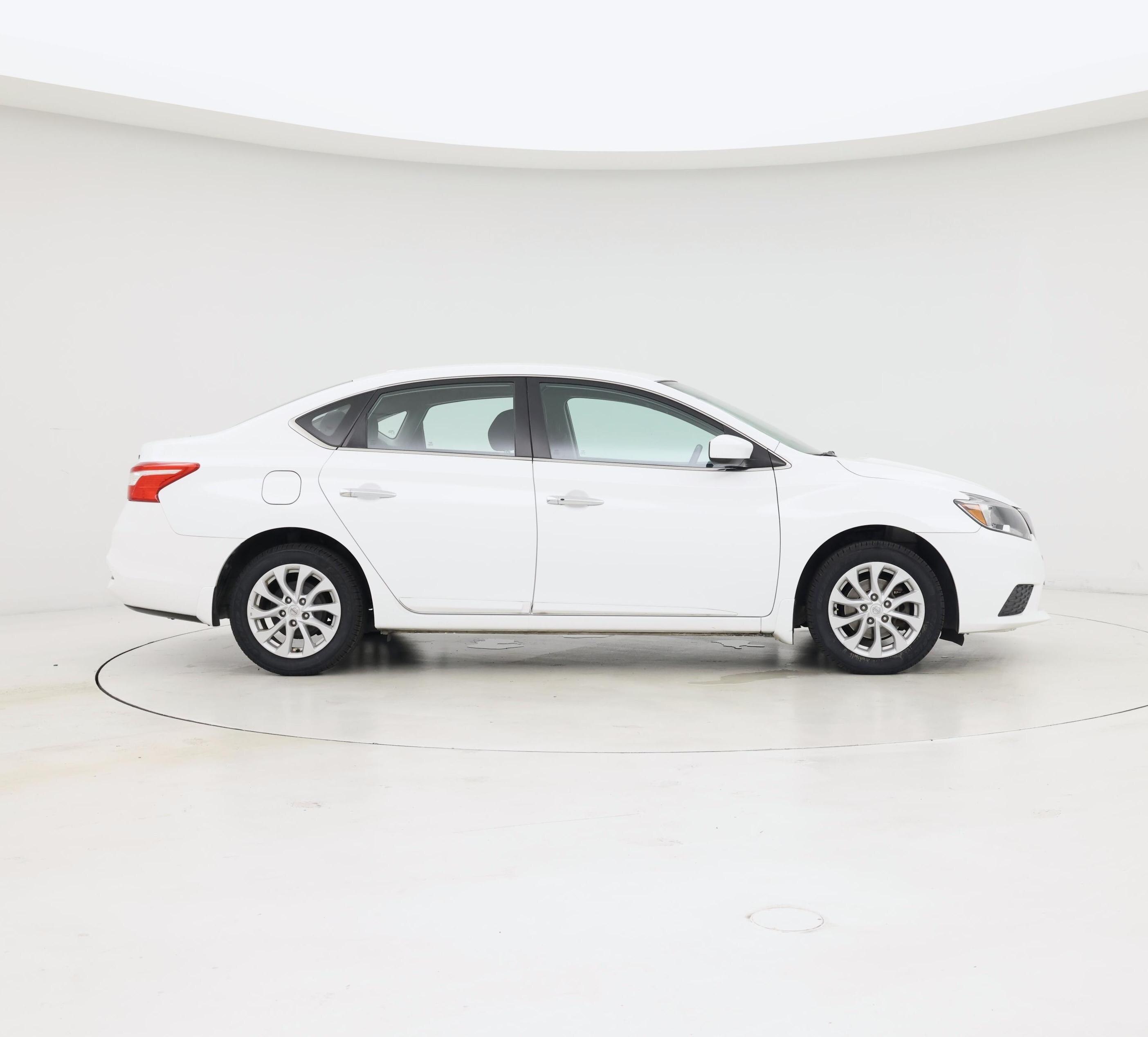 Thumbnail: 2018 Nissan Sentra - 7