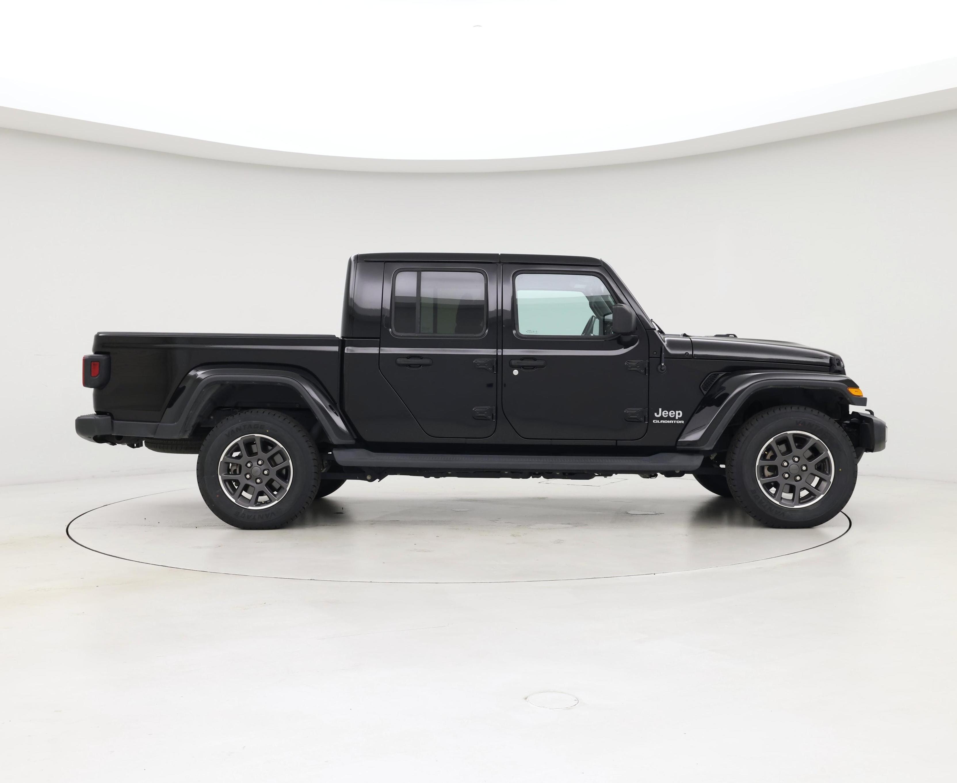 Thumbnail: 2020 Jeep Gladiator - 7