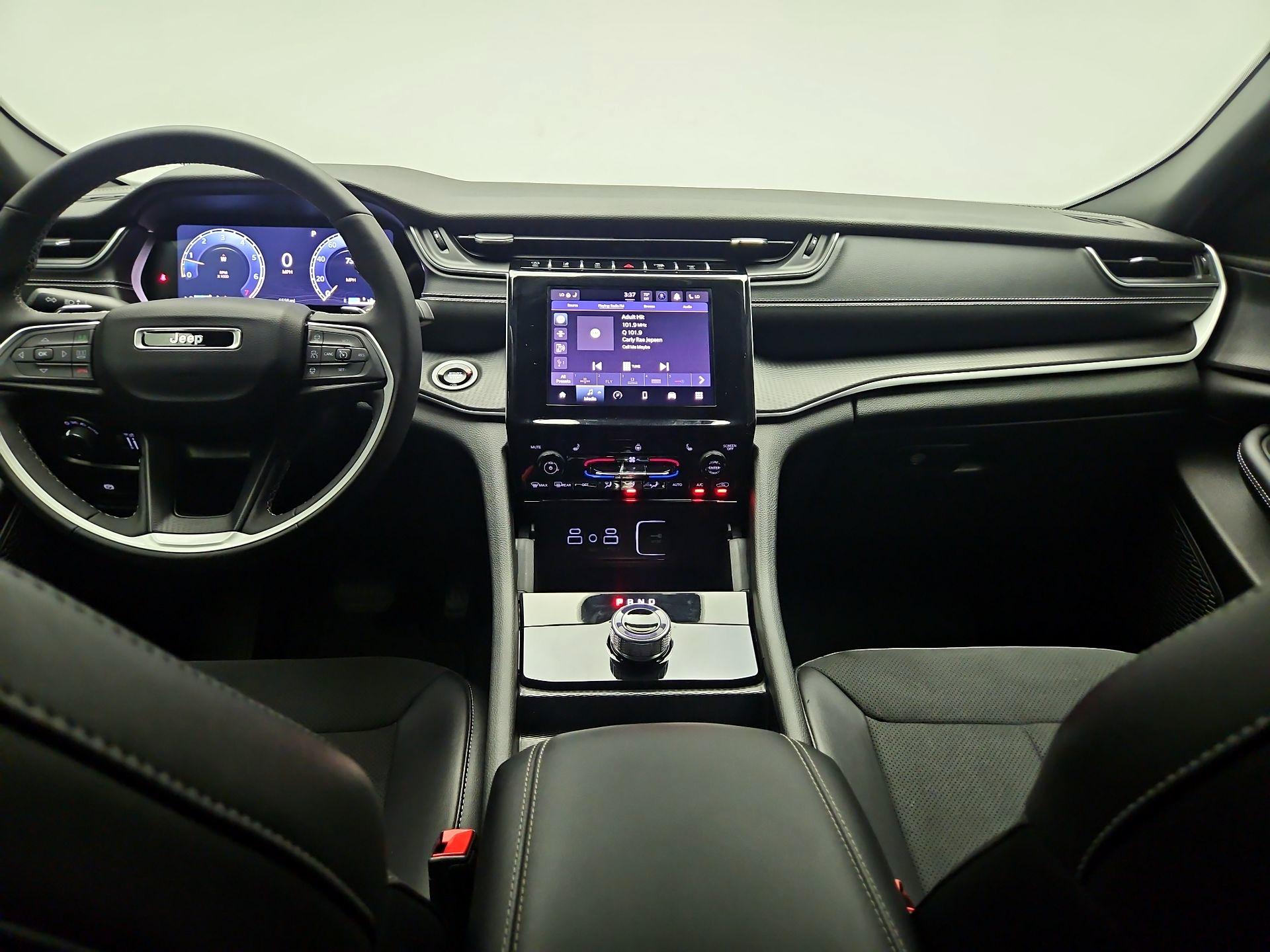 Thumbnail: 2024 Jeep Grand Cherokee - 8