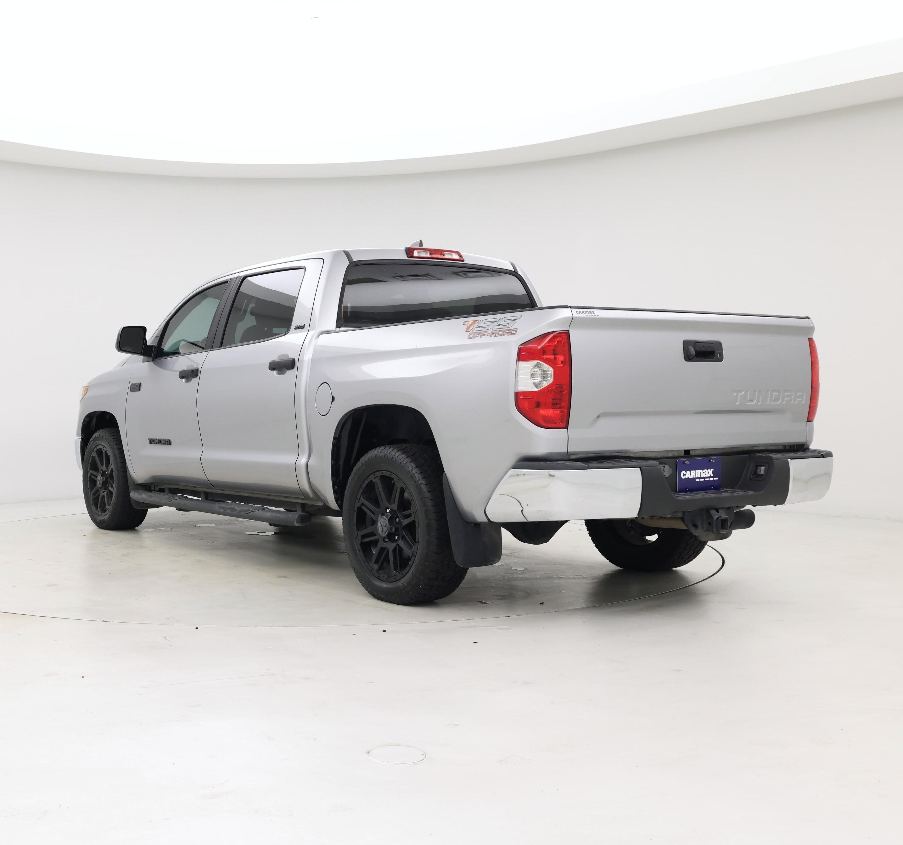 Thumbnail: 2020 Toyota Tundra - 2