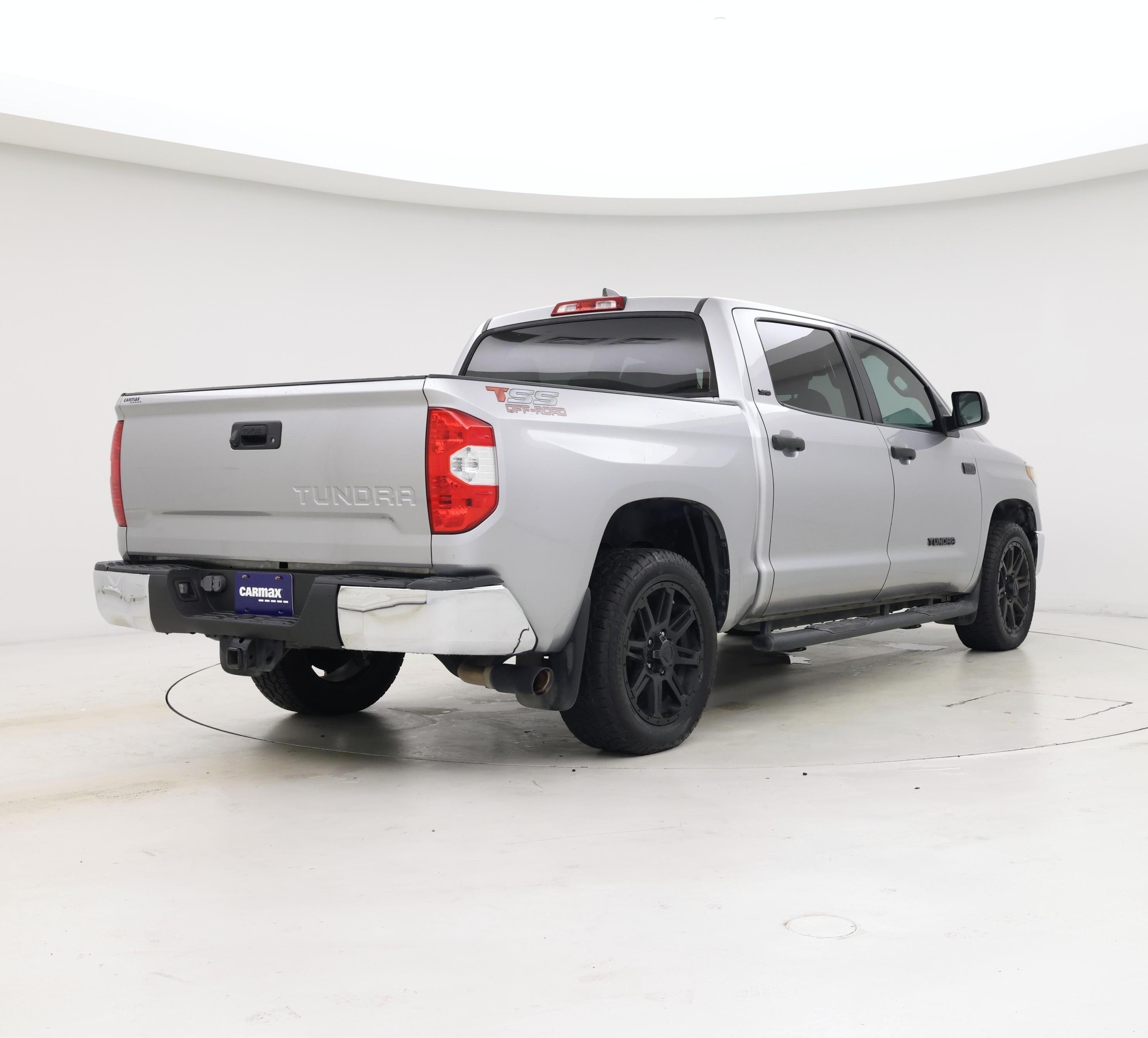 Thumbnail: 2020 Toyota Tundra - 8
