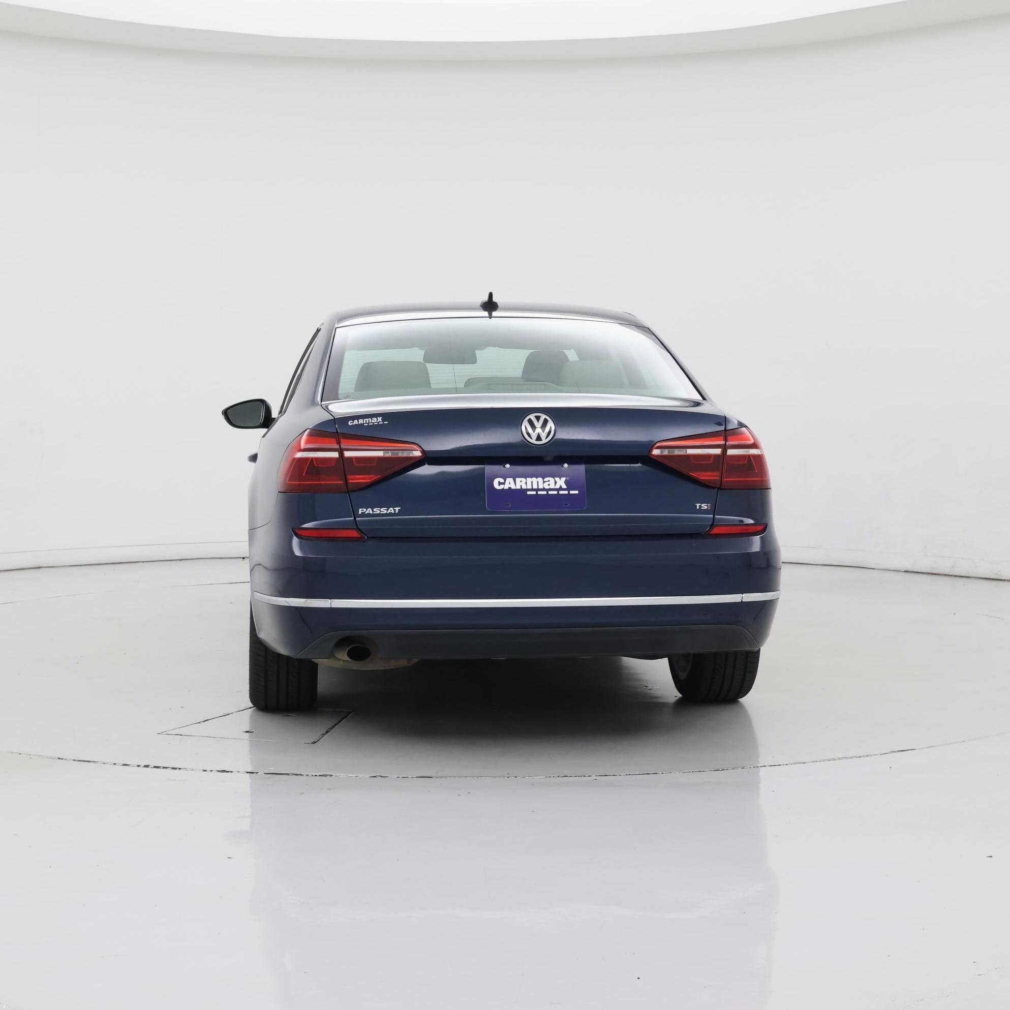 Thumbnail: 2019 Volkswagen Passat - 6