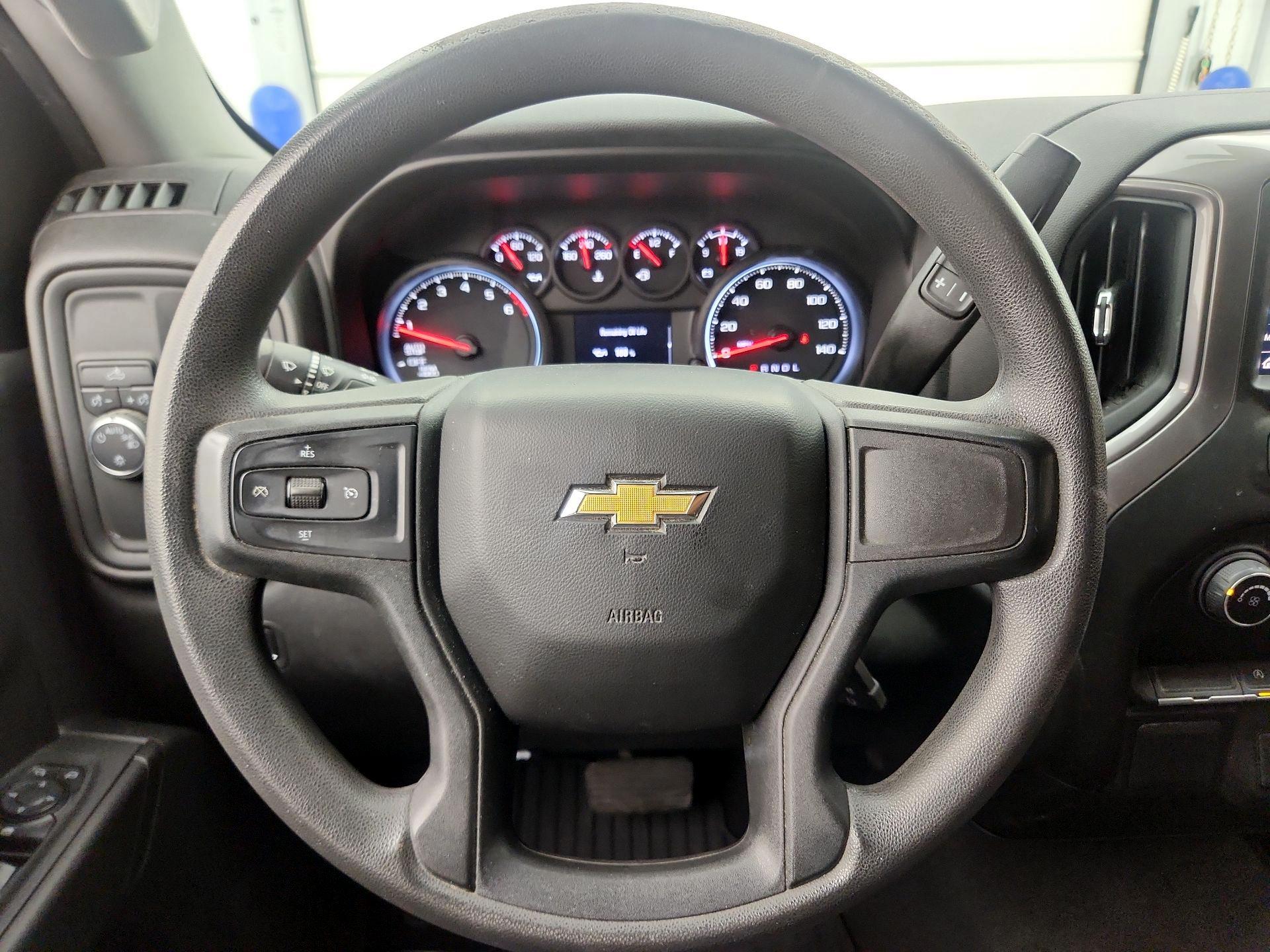 Thumbnail: 2022 Chevrolet Silverado 1500 - 10