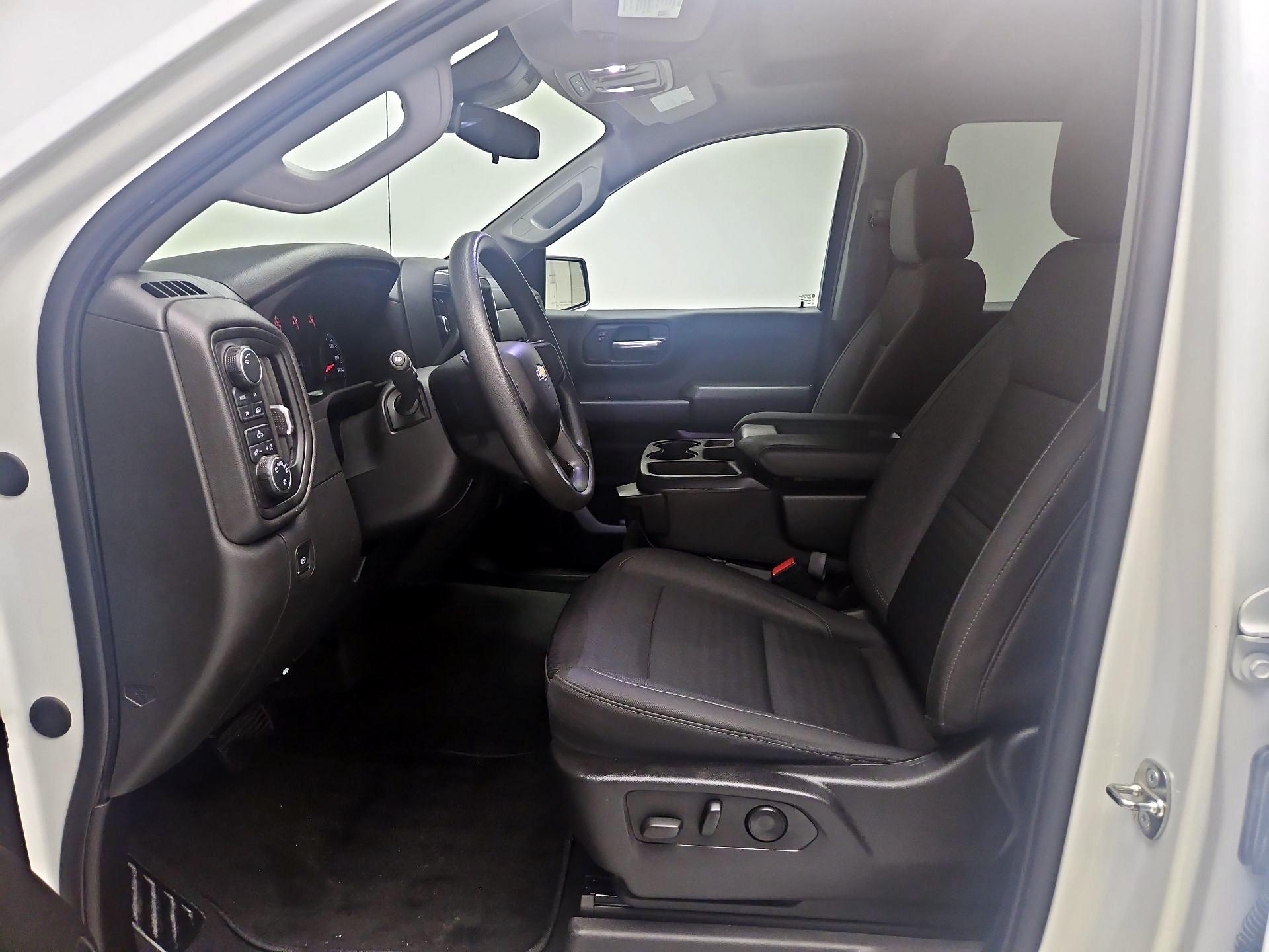 Thumbnail: 2023 Chevrolet Silverado 1500 - 11