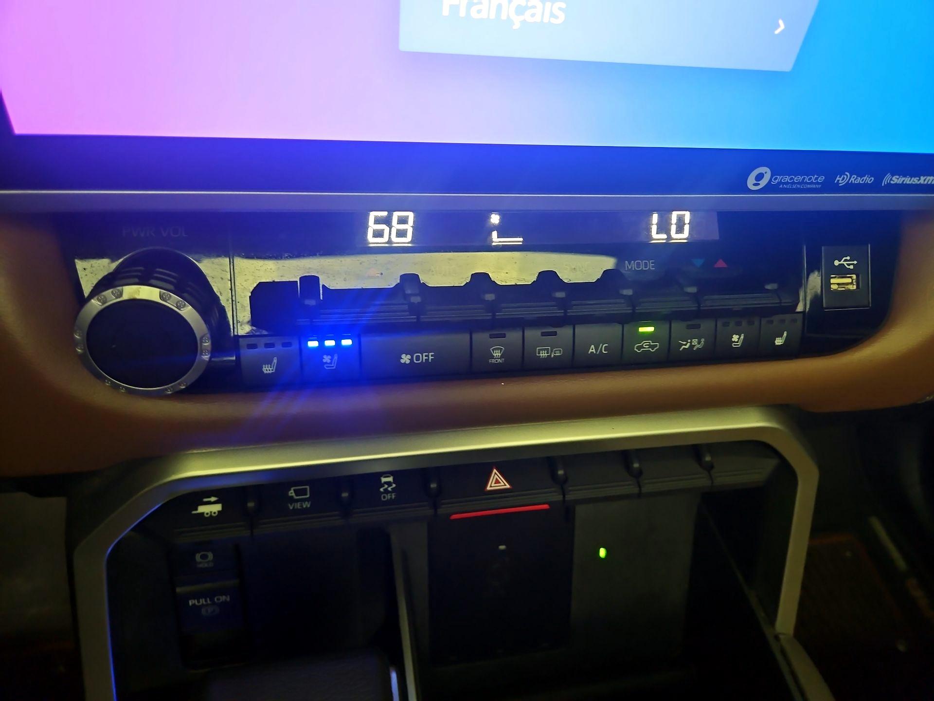Thumbnail: 2023 Toyota Tundra - 14
