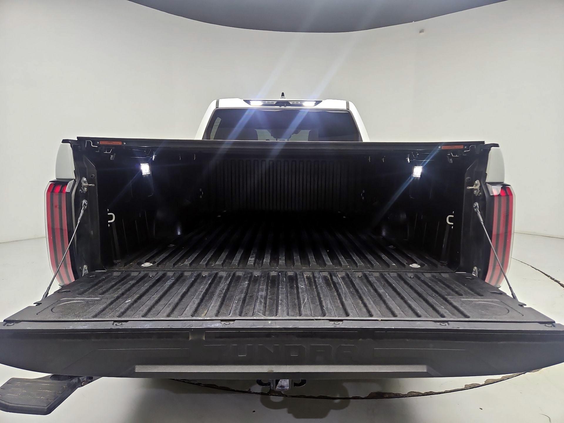 Thumbnail: 2023 Toyota Tundra - 19