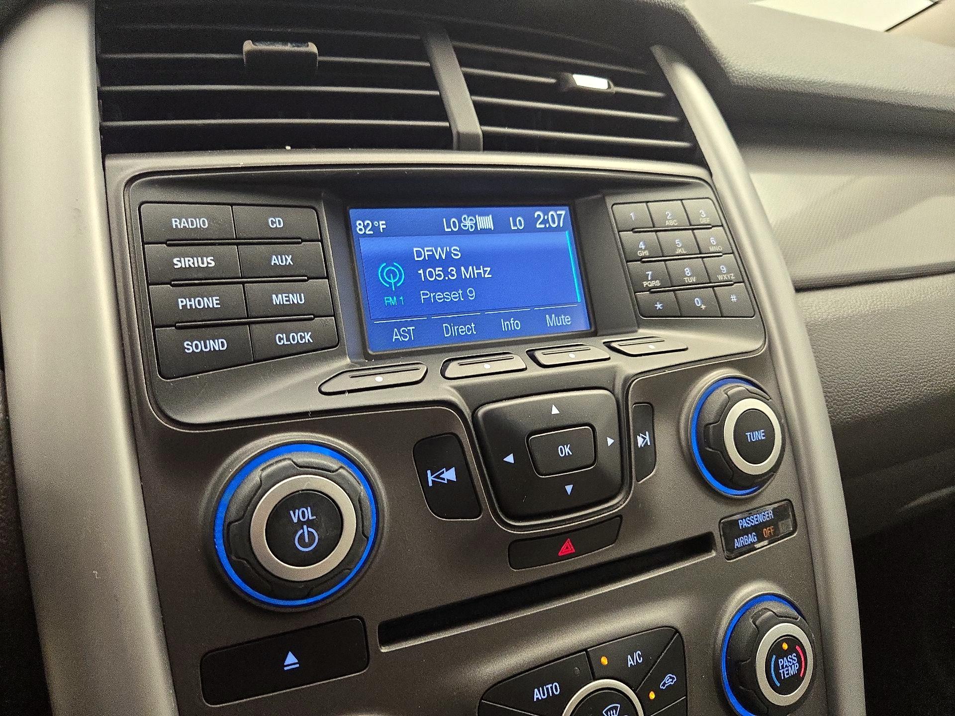 Thumbnail: 2014 Ford Edge - 15