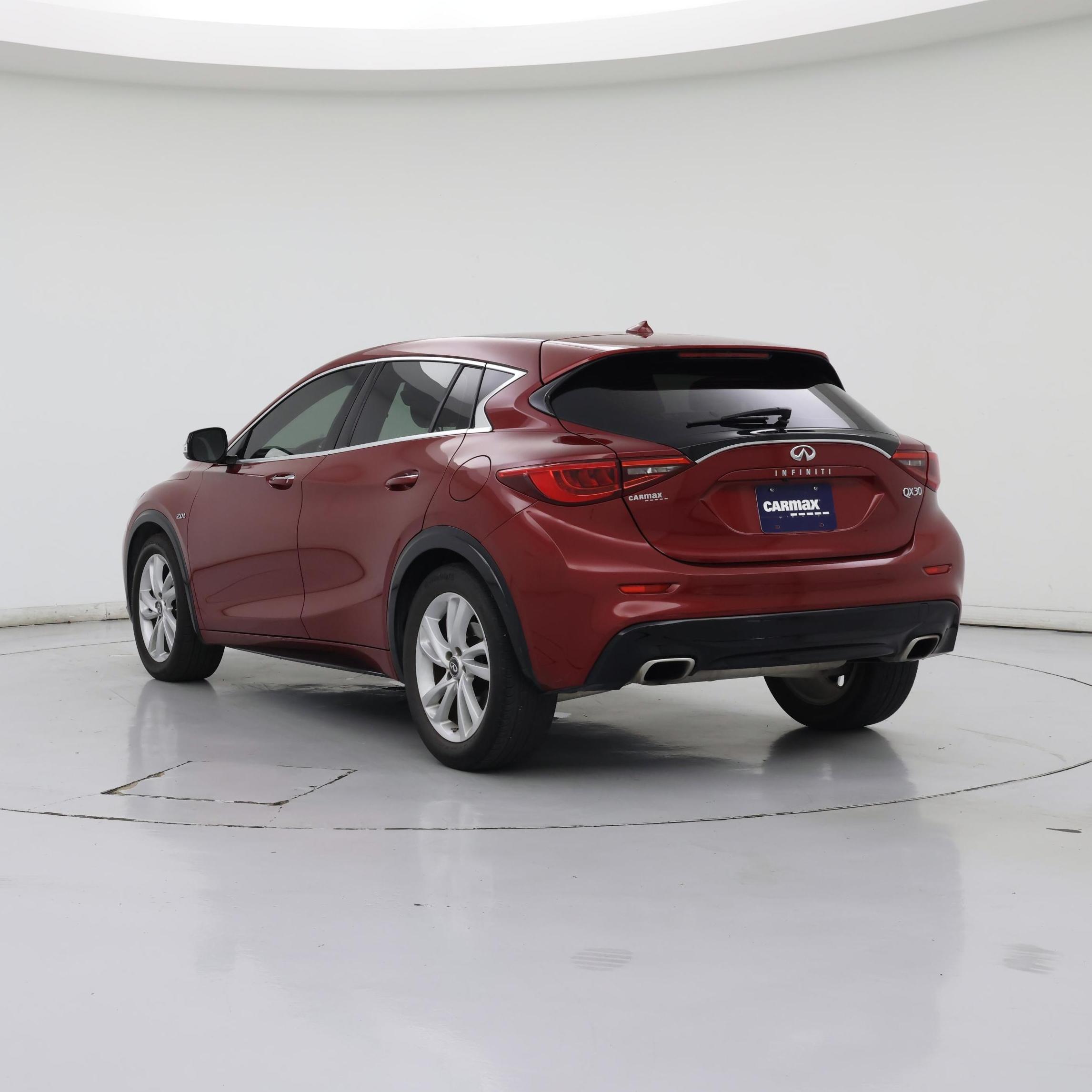Thumbnail: 2018 INFINITI QX30 - 2