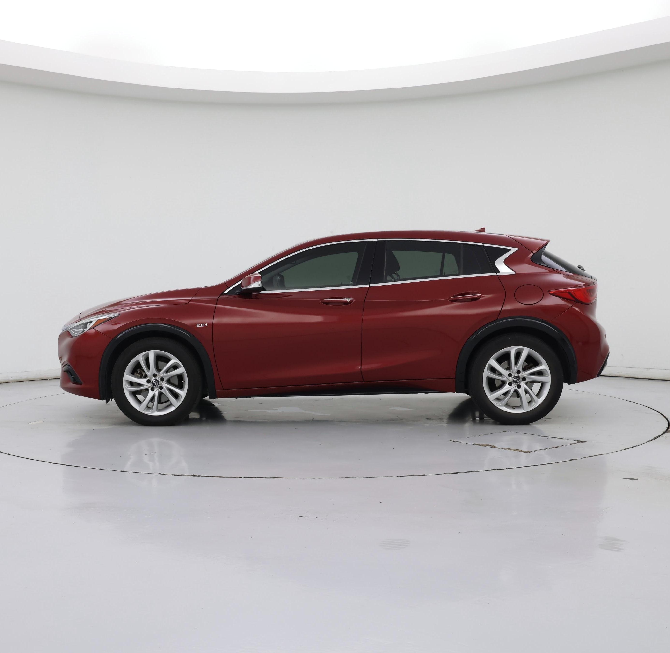 Thumbnail: 2018 INFINITI QX30 - 3