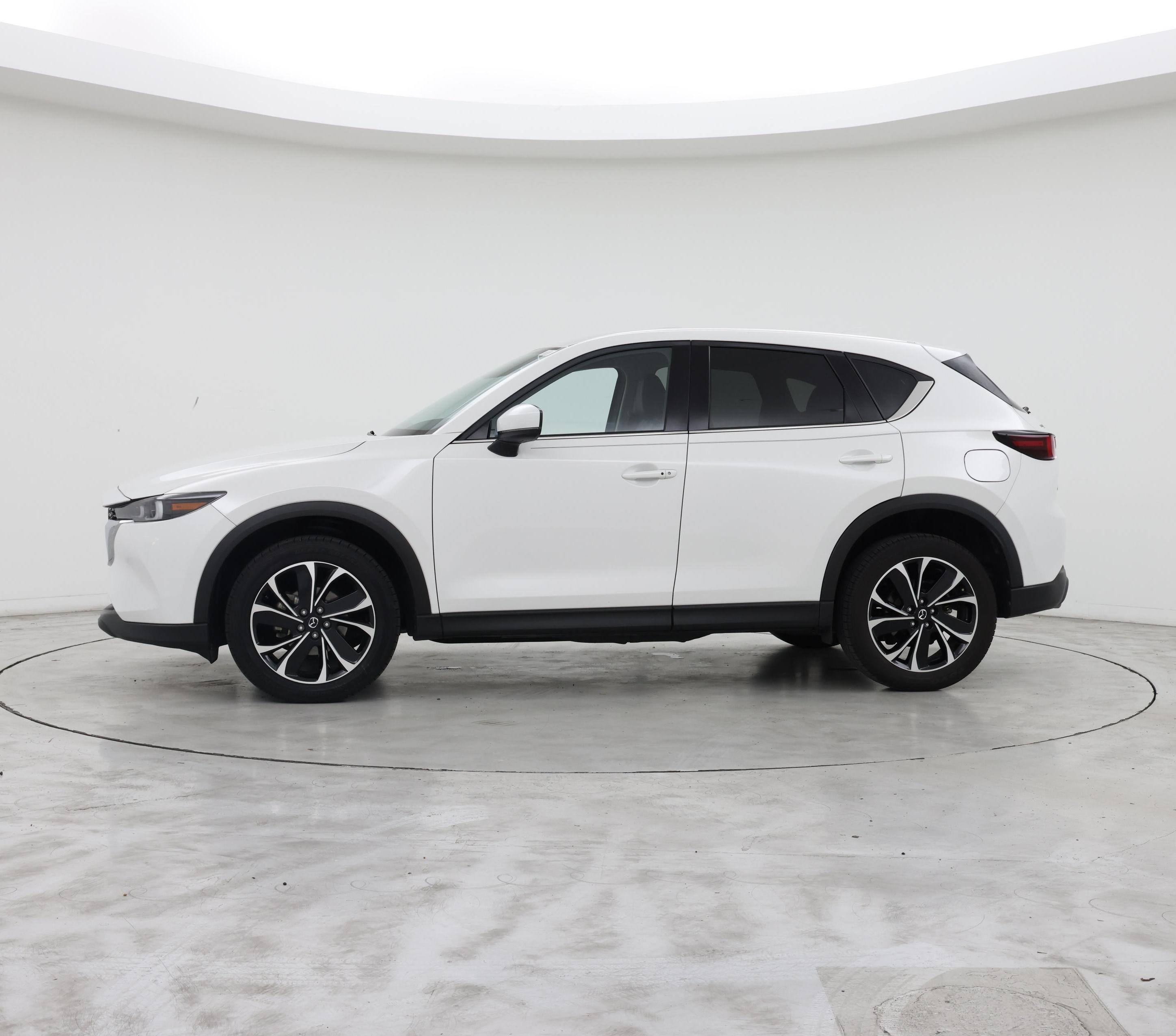 Thumbnail: 2023 Mazda CX-5 - 3