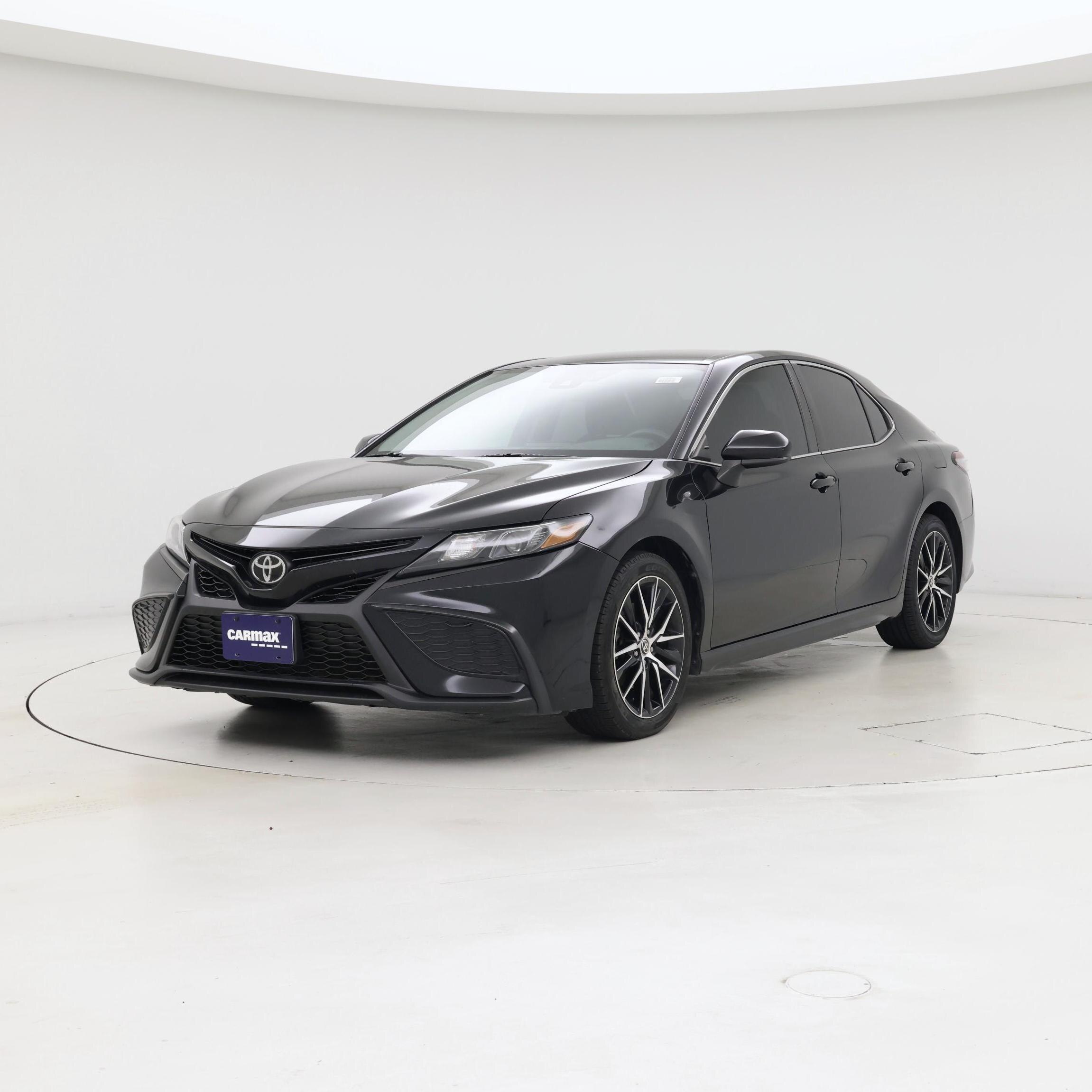 Thumbnail: 2021 Toyota Camry - 4