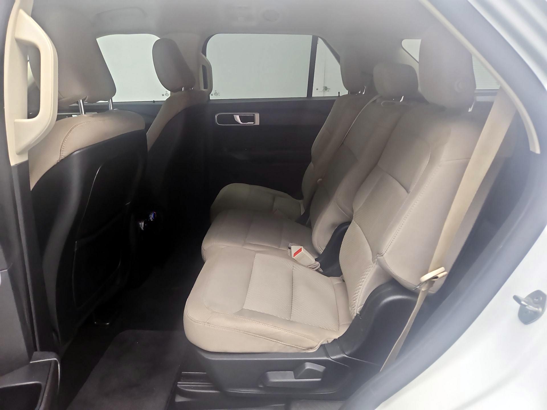 Thumbnail: 2020 Ford Explorer - 19