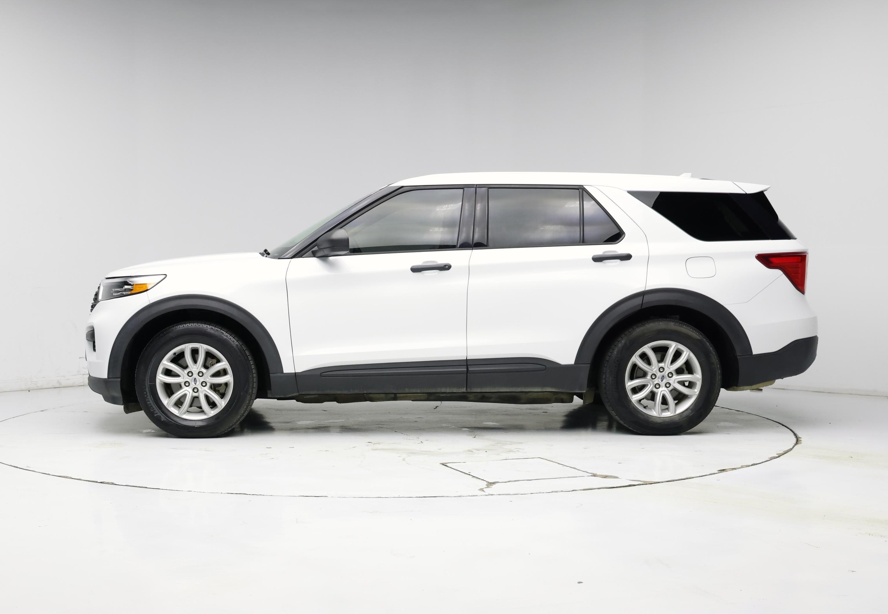 Thumbnail: 2020 Ford Explorer - 3