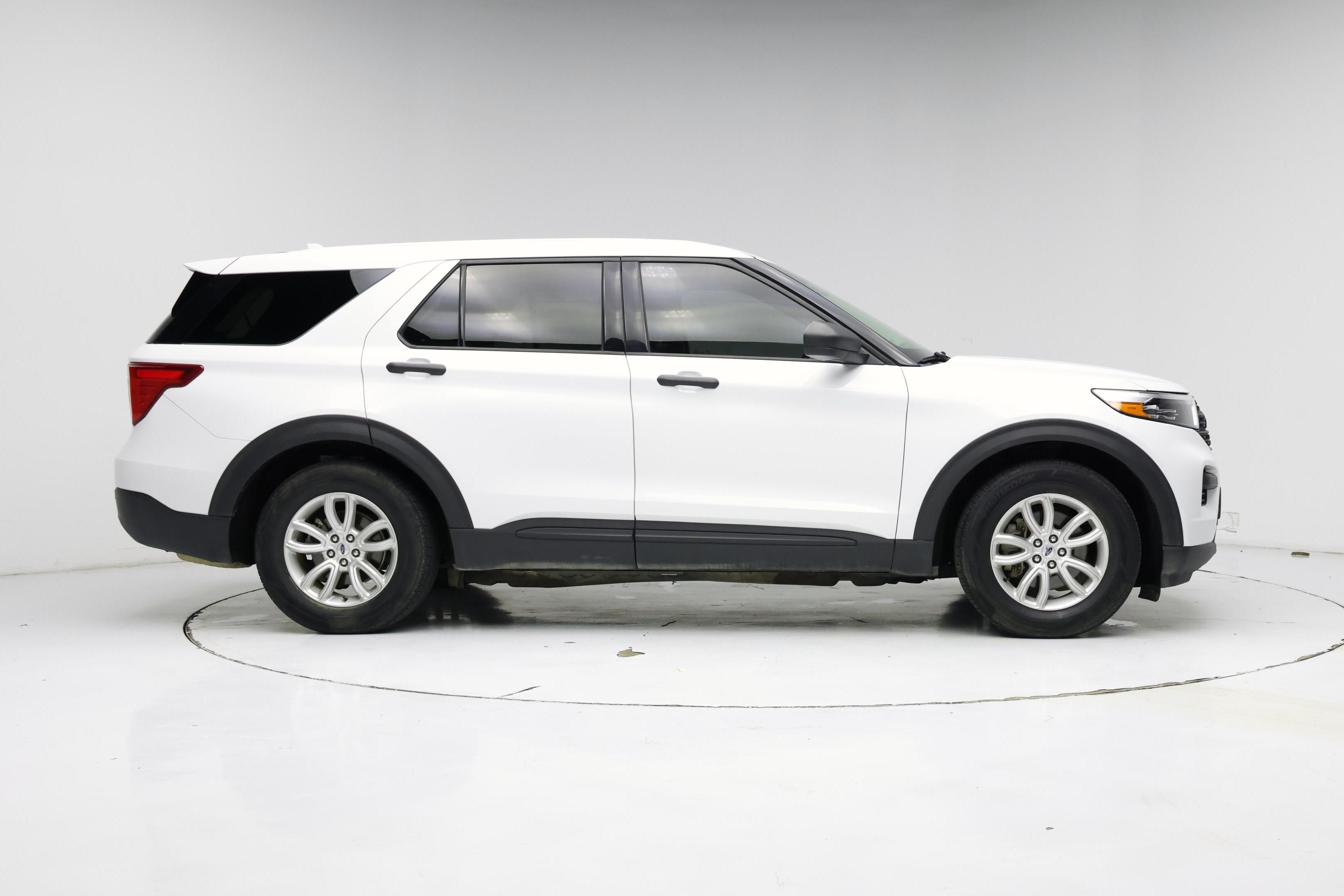 Thumbnail: 2020 Ford Explorer - 7