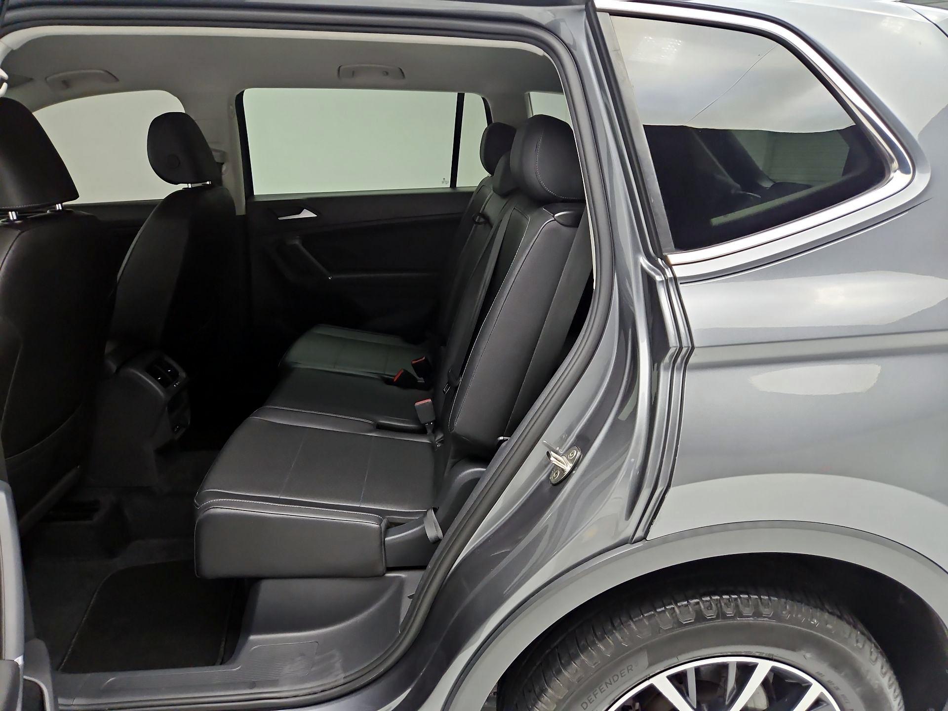 Thumbnail: 2020 Volkswagen Tiguan - 19