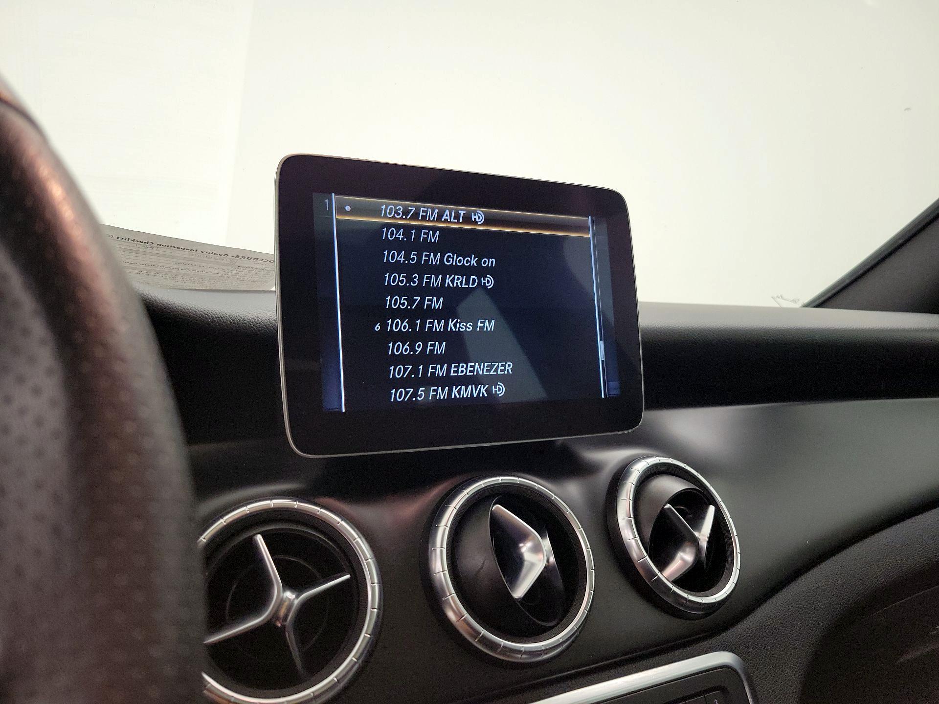 Thumbnail: 2017 Mercedes-Benz CLA - 15