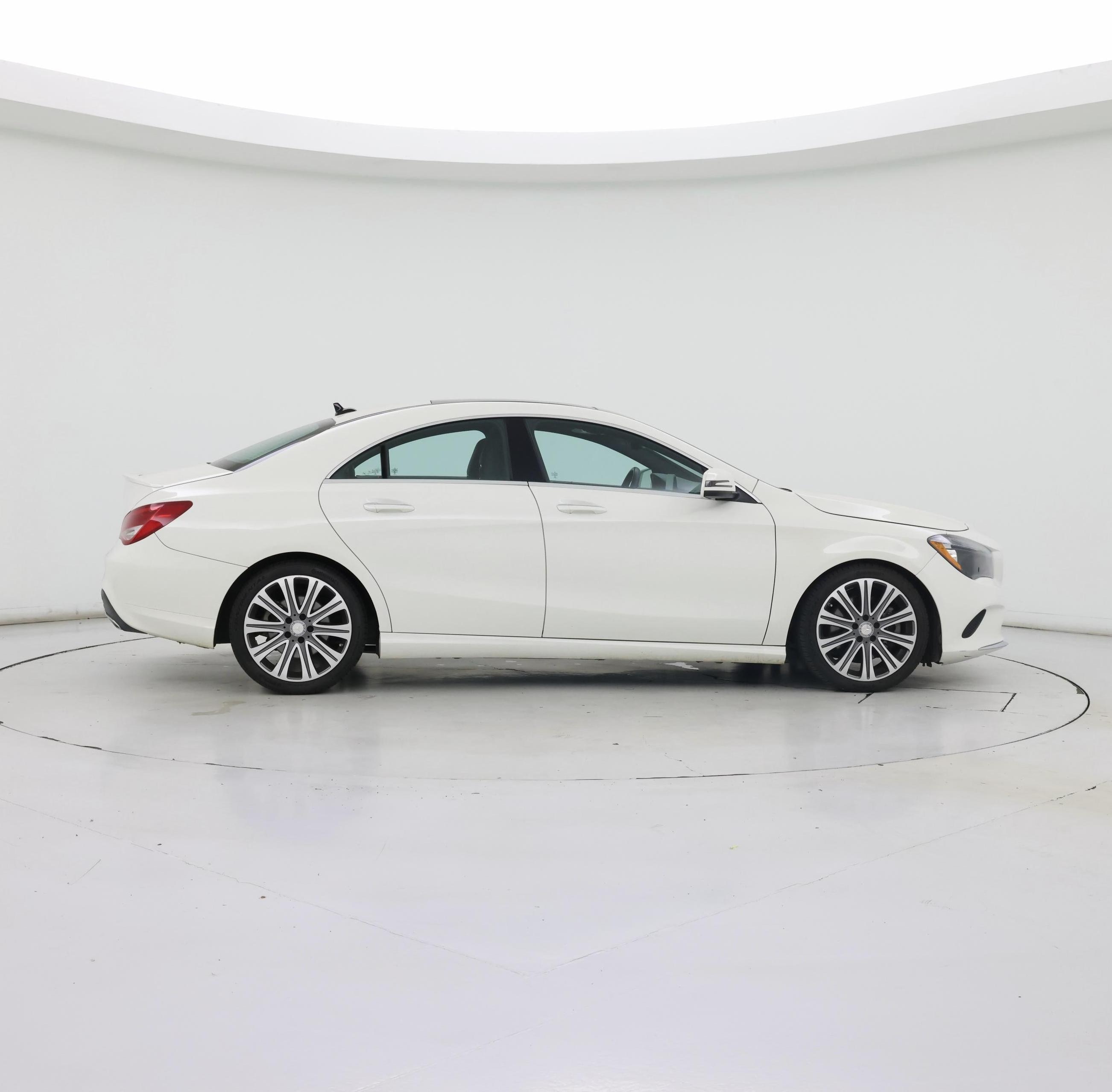 Thumbnail: 2017 Mercedes-Benz CLA - 7