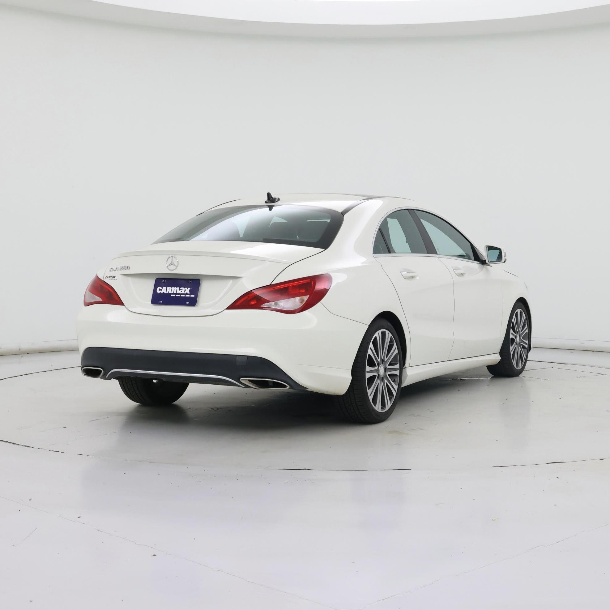 Thumbnail: 2017 Mercedes-Benz CLA - 8
