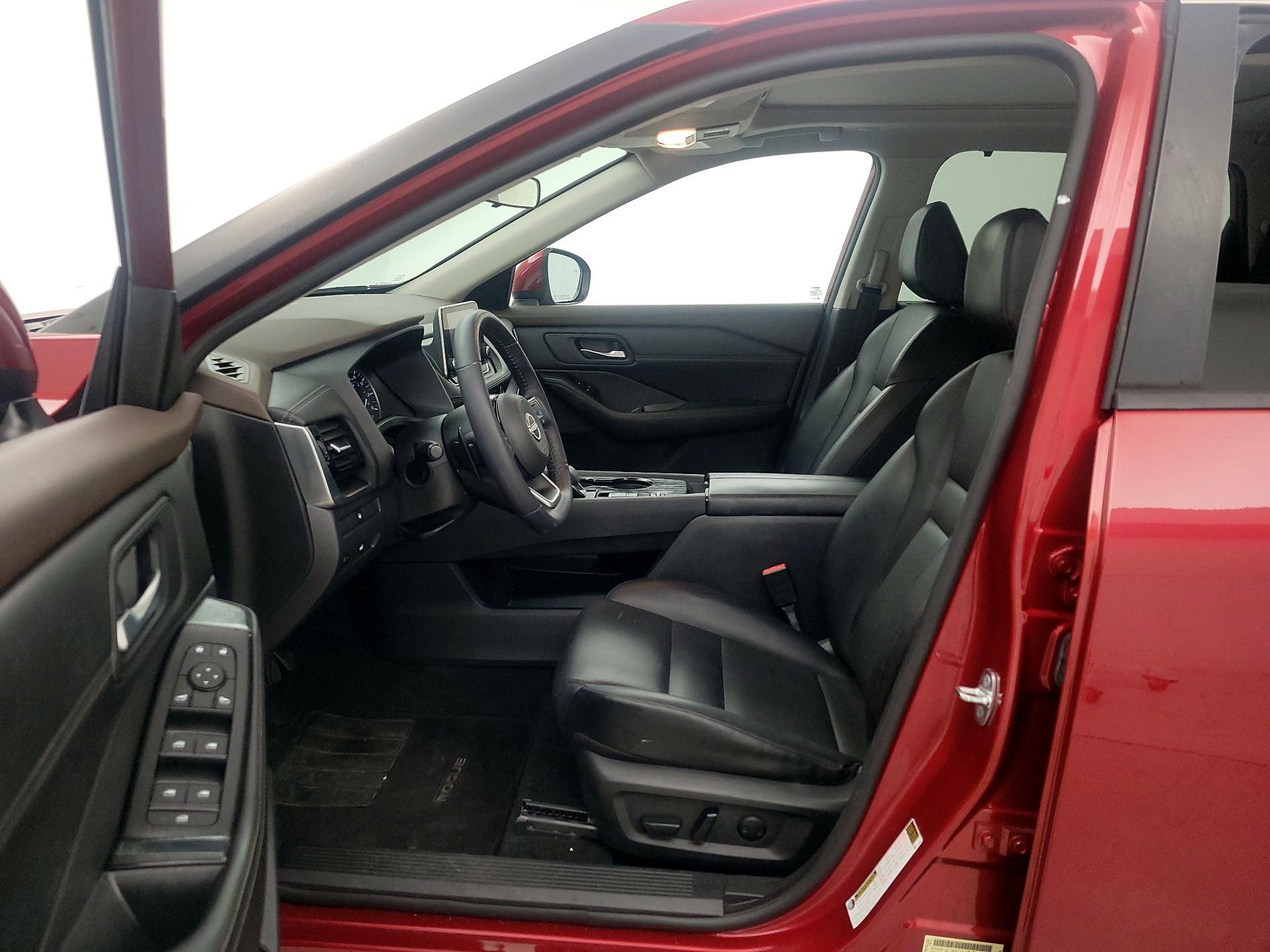 Thumbnail: 2022 Nissan Rogue - 11