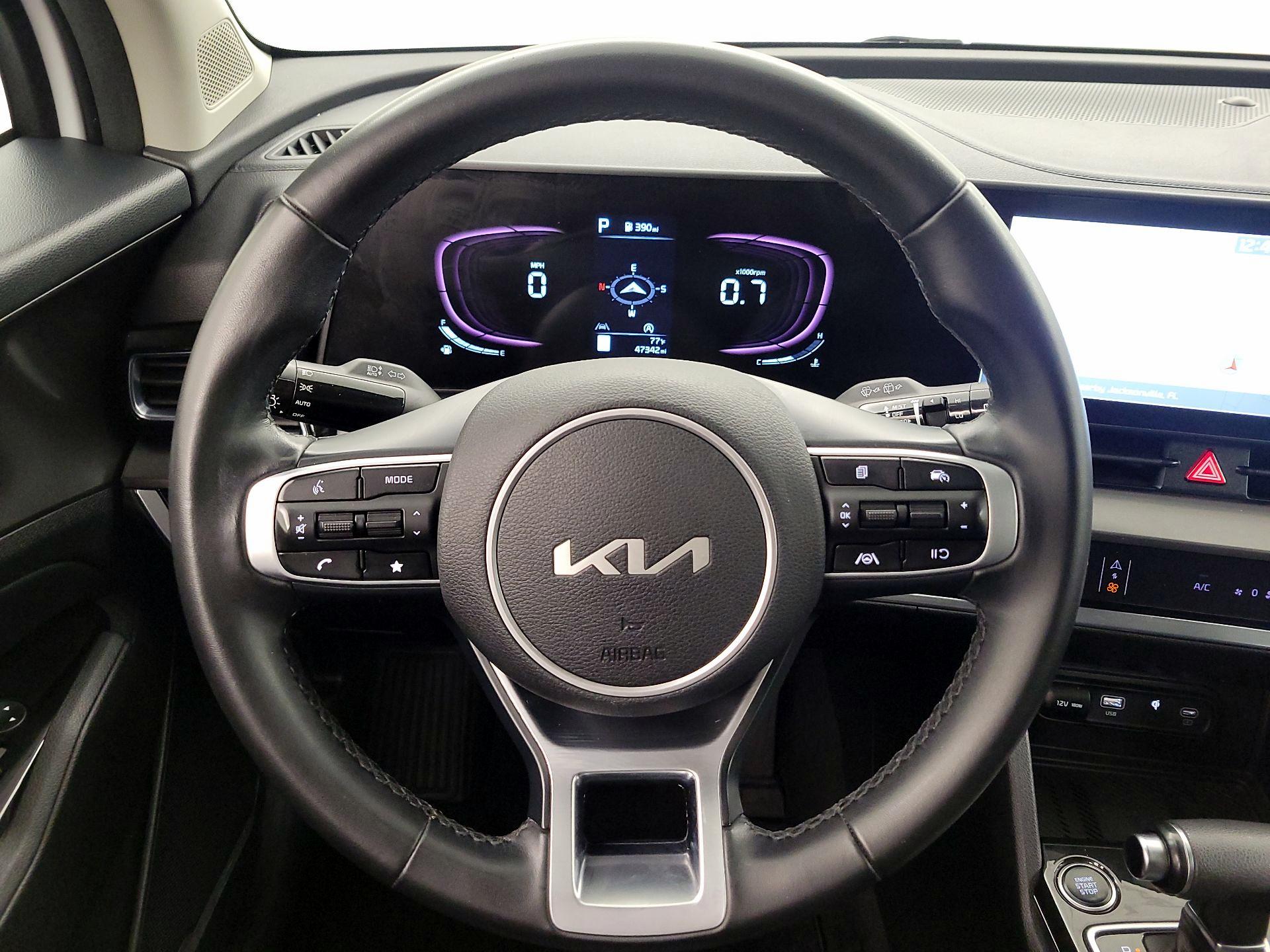 Thumbnail: 2023 Kia Sportage - 10
