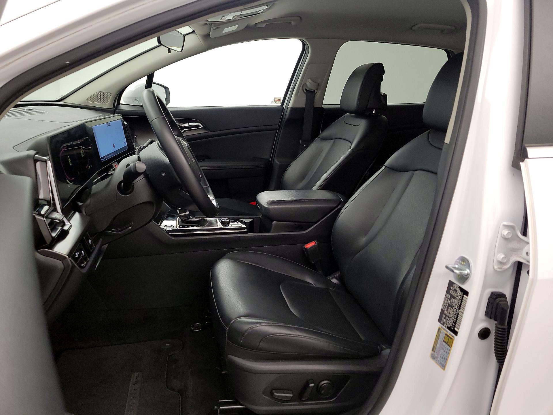 Thumbnail: 2023 Kia Sportage - 11