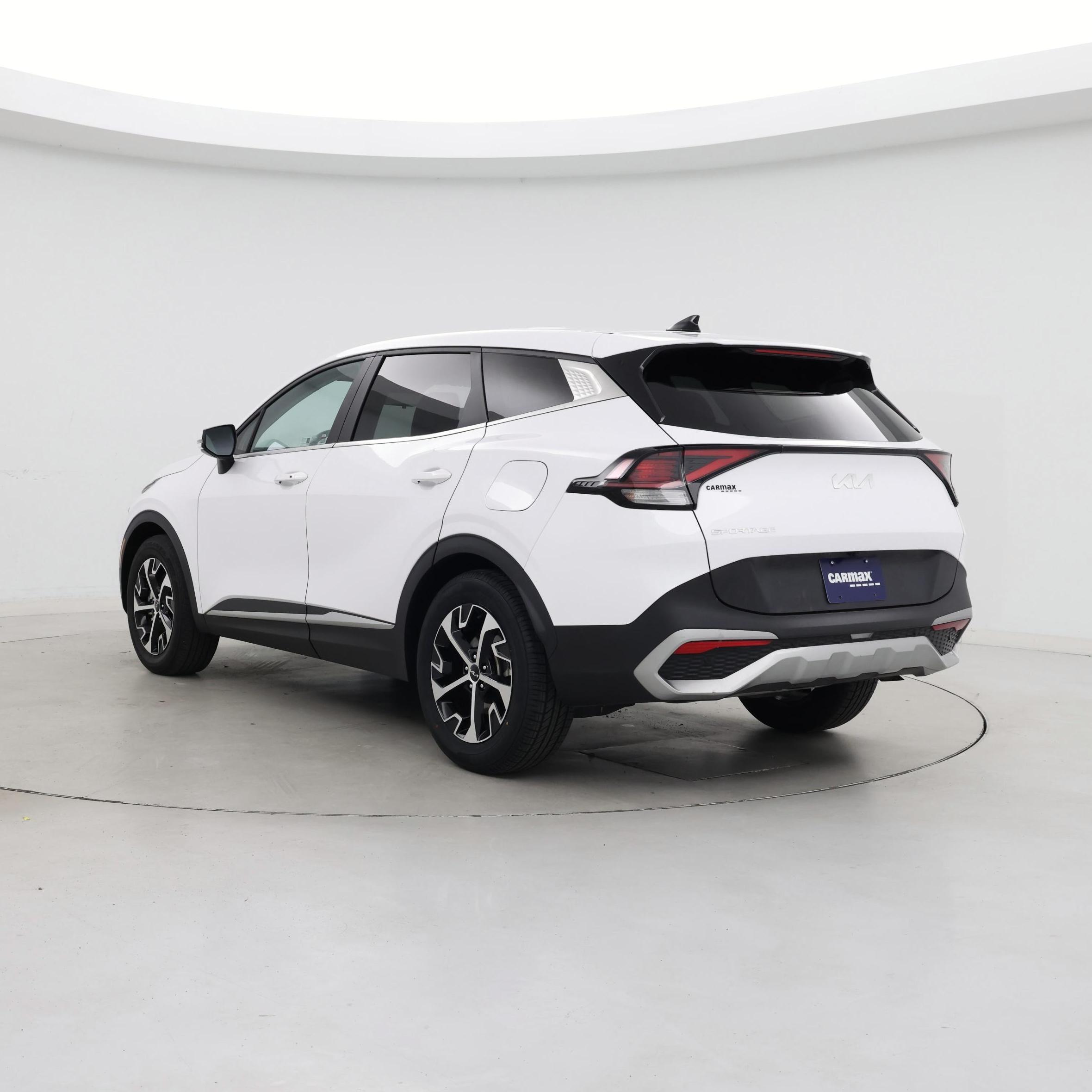 Thumbnail: 2023 Kia Sportage - 2