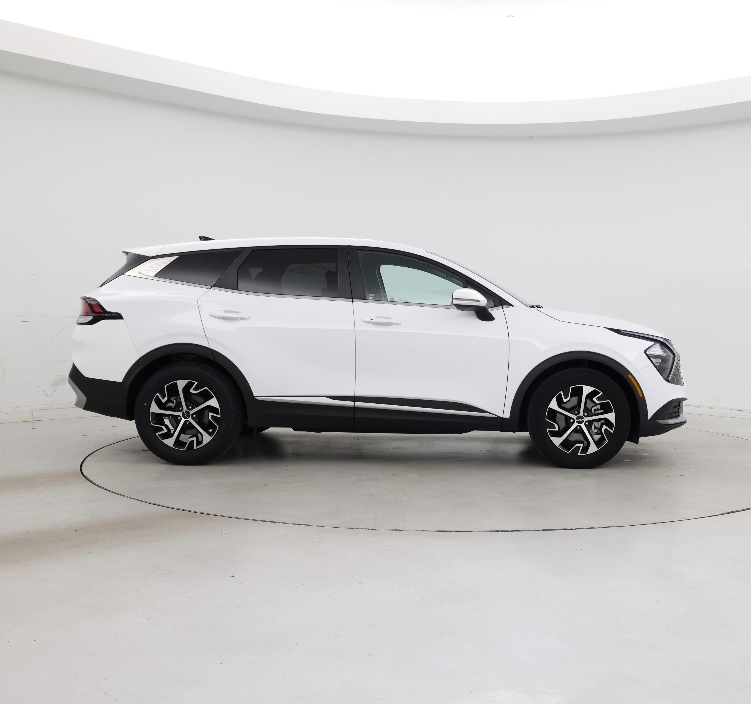 Thumbnail: 2023 Kia Sportage - 7