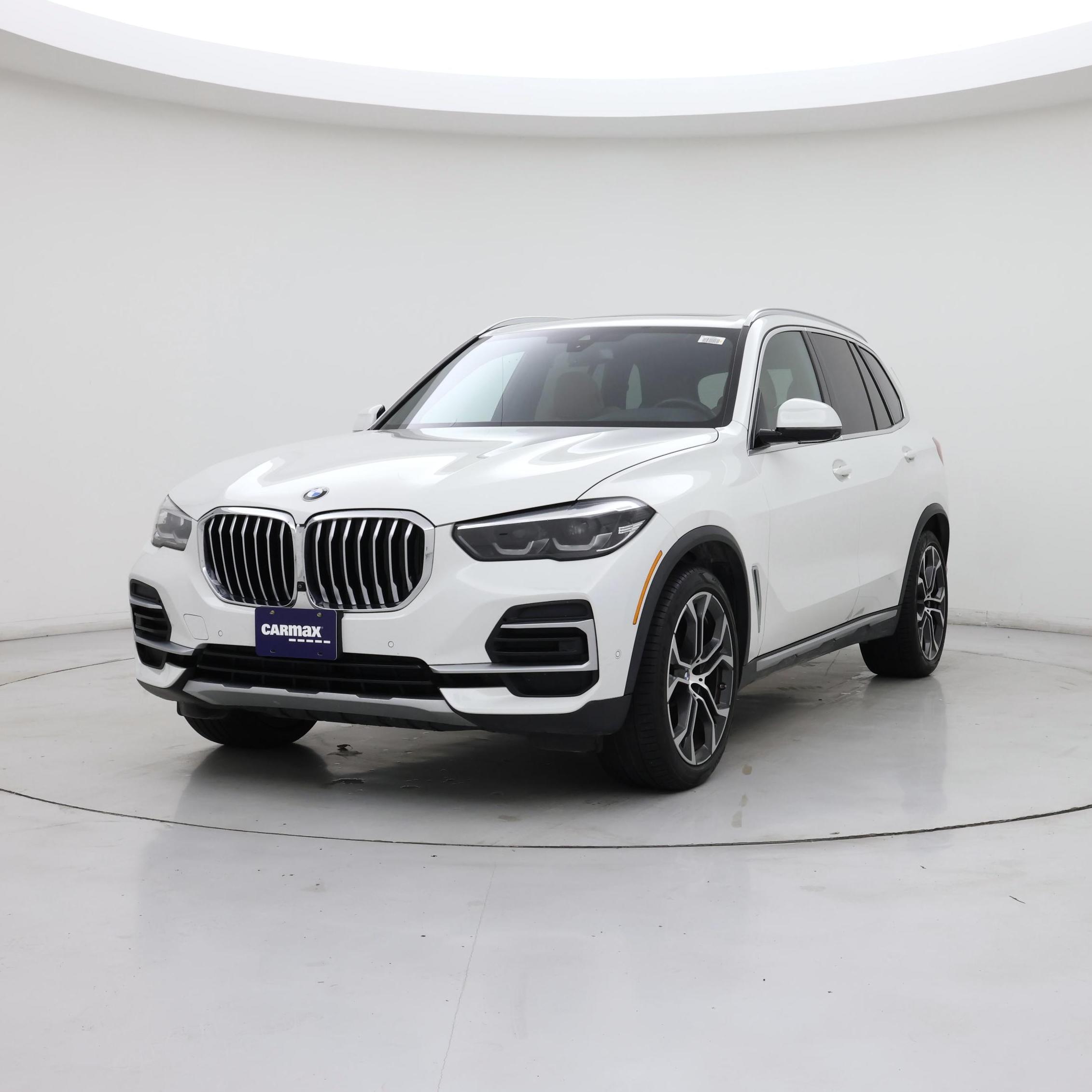 Thumbnail: 2023 BMW X5 - 4