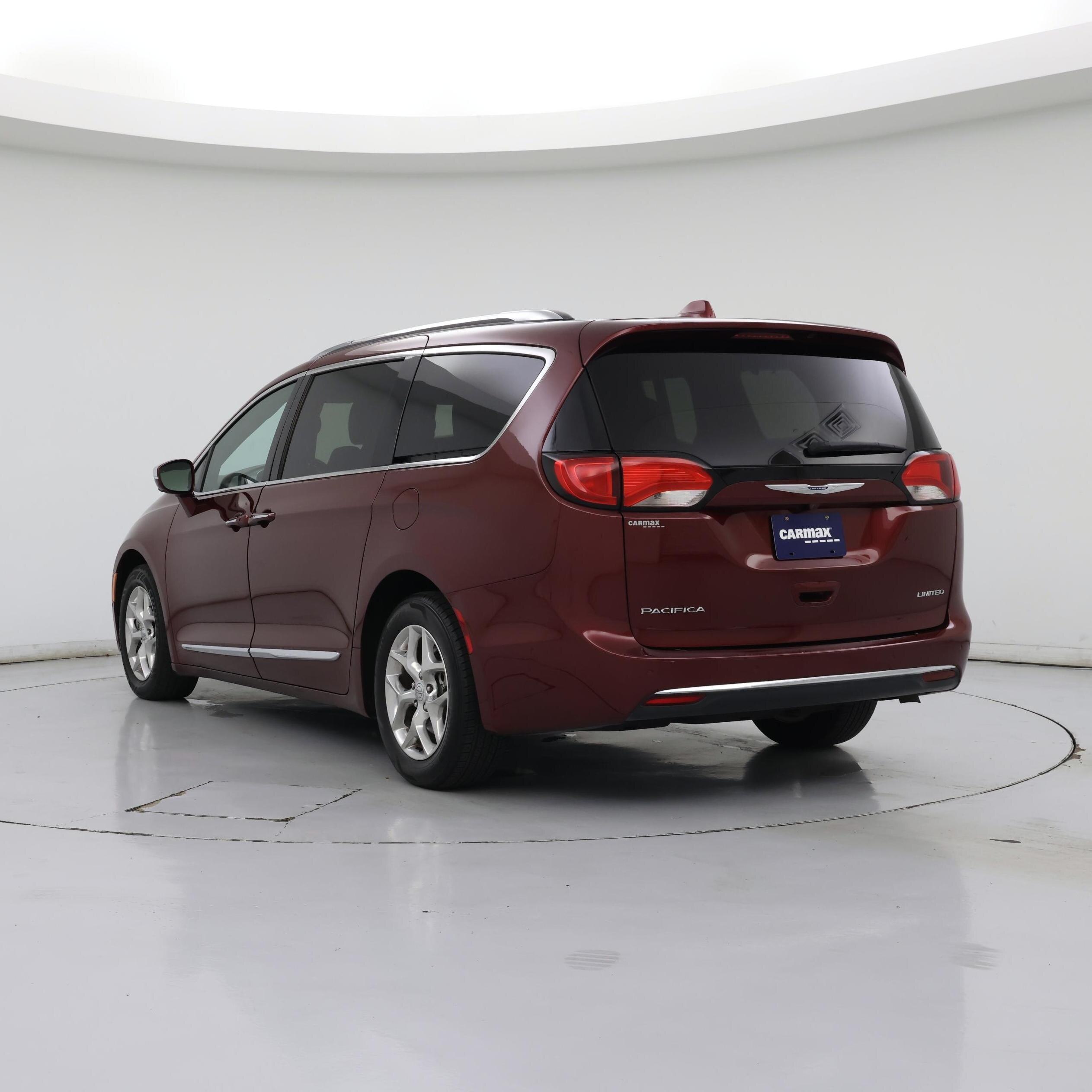 Thumbnail: 2020 Chrysler Pacifica - 2