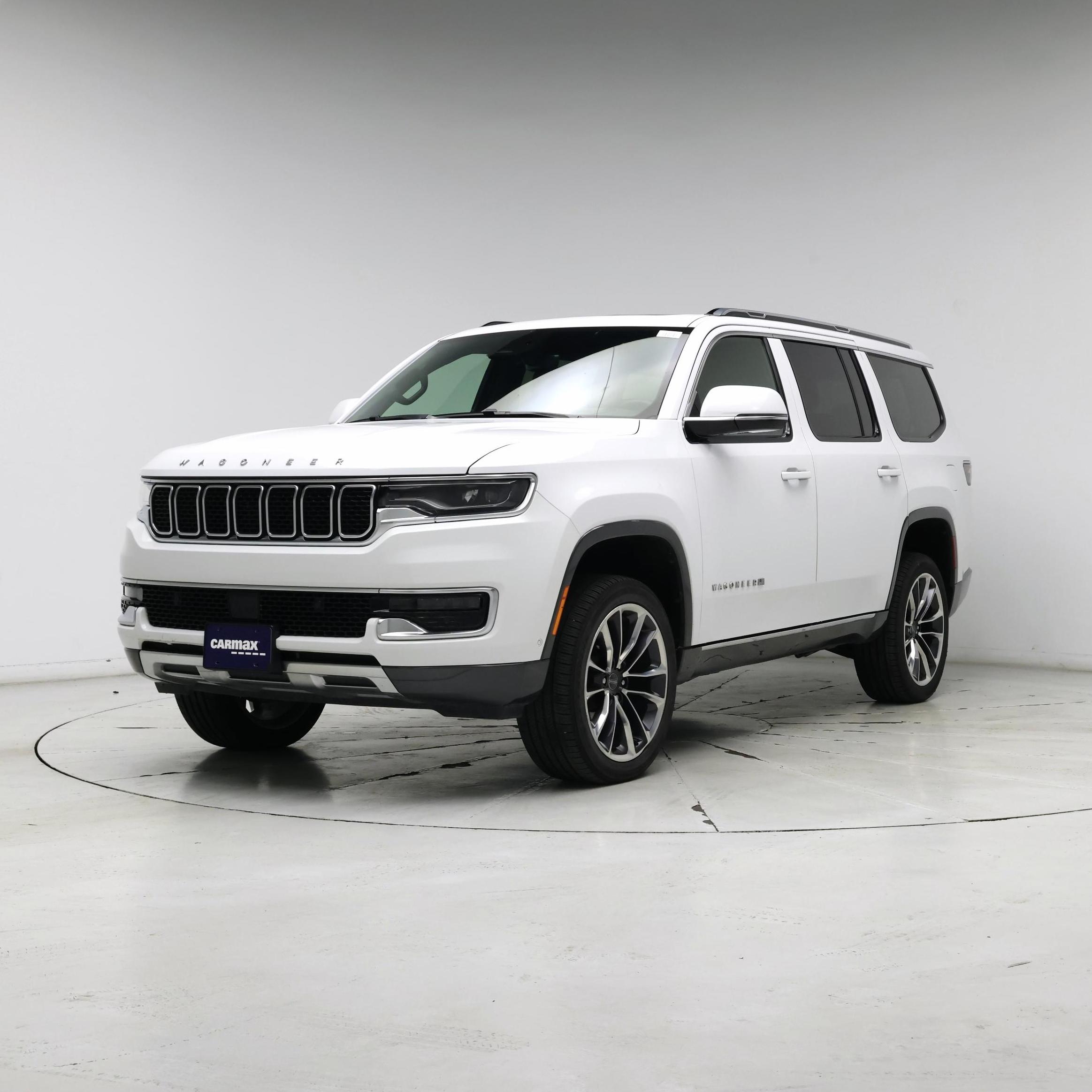 Thumbnail: 2022 Jeep Wagoneer - 4