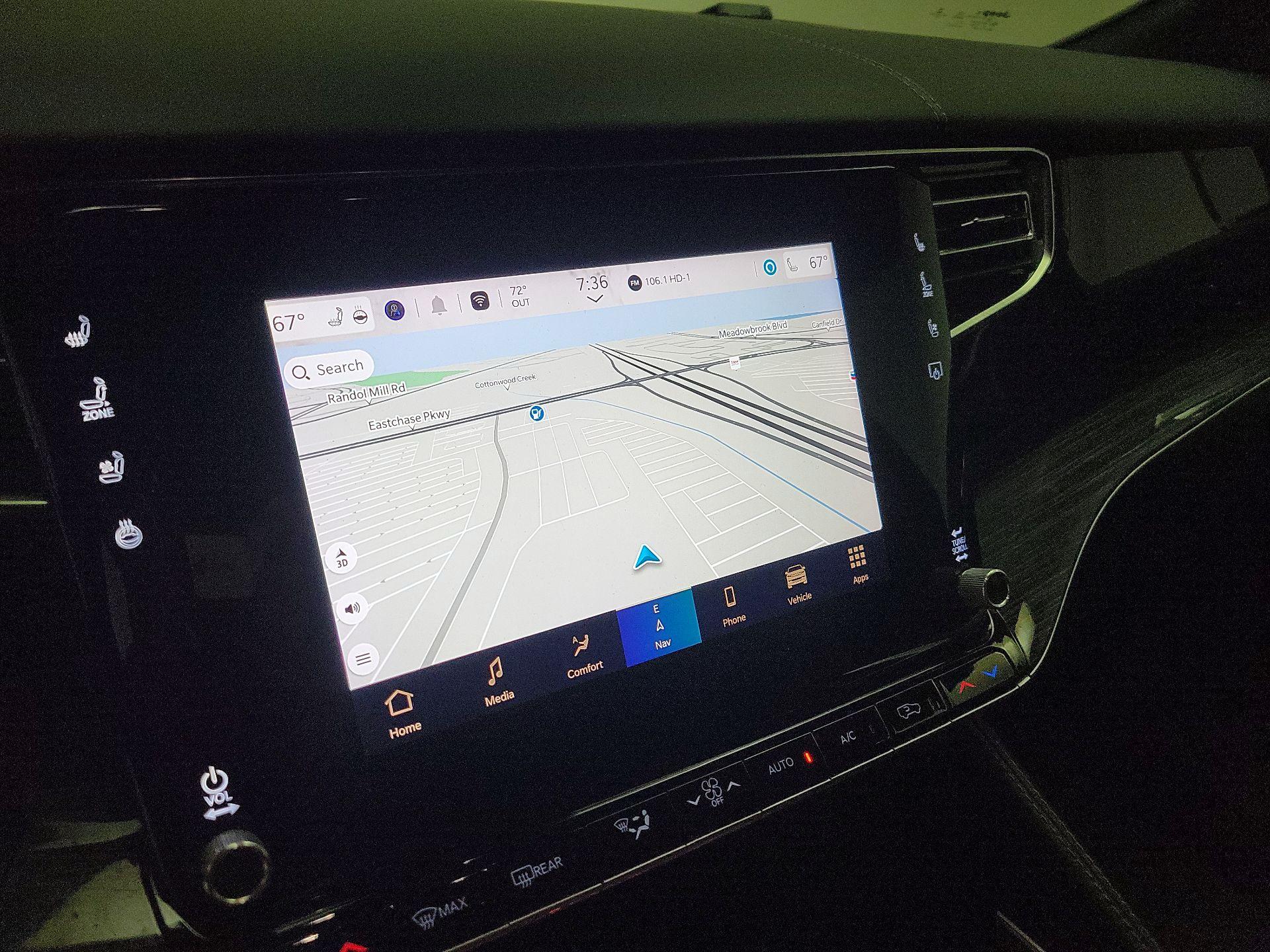 Thumbnail: 2022 Jeep Wagoneer - 14