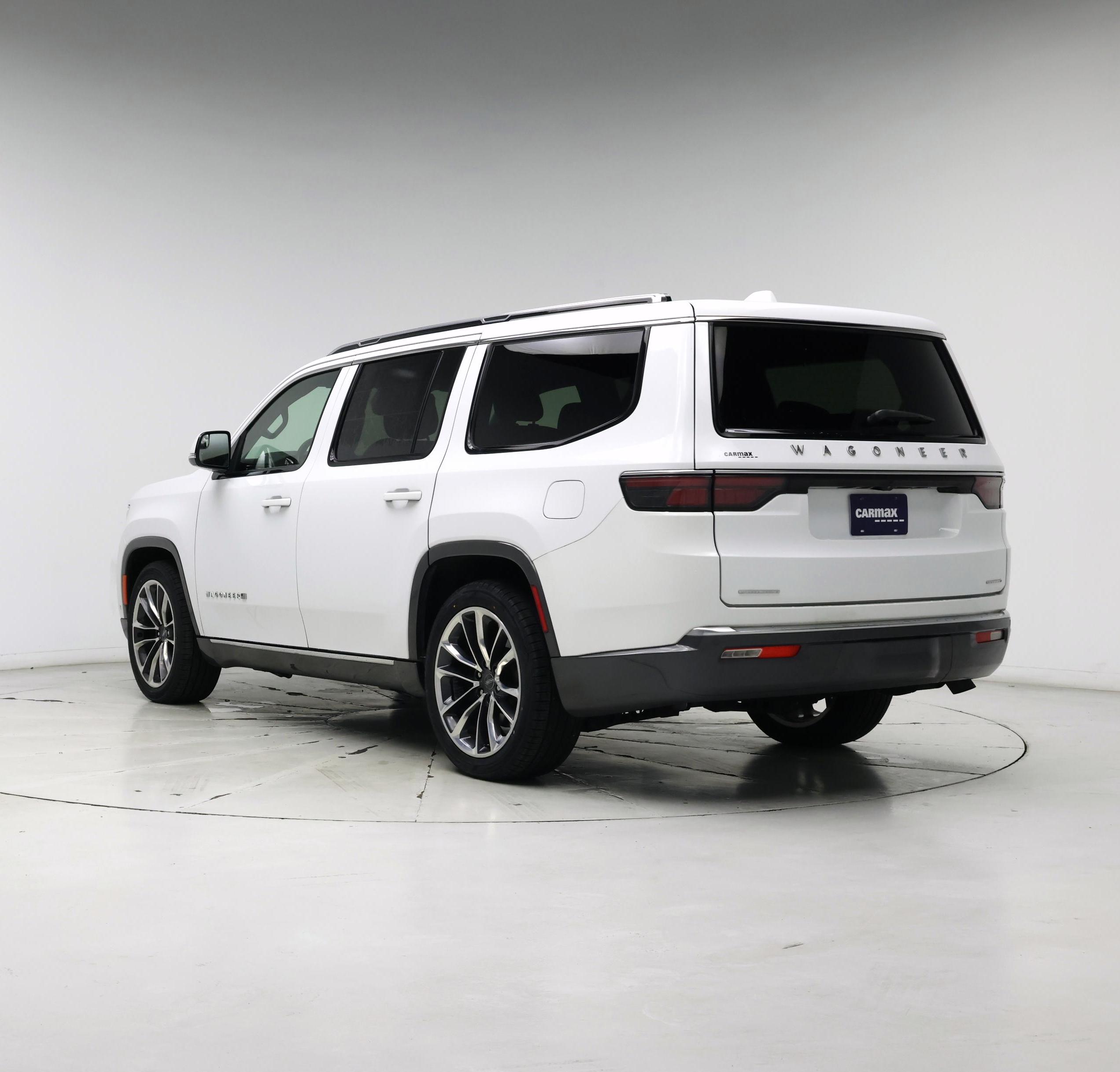 Thumbnail: 2022 Jeep Wagoneer - 2