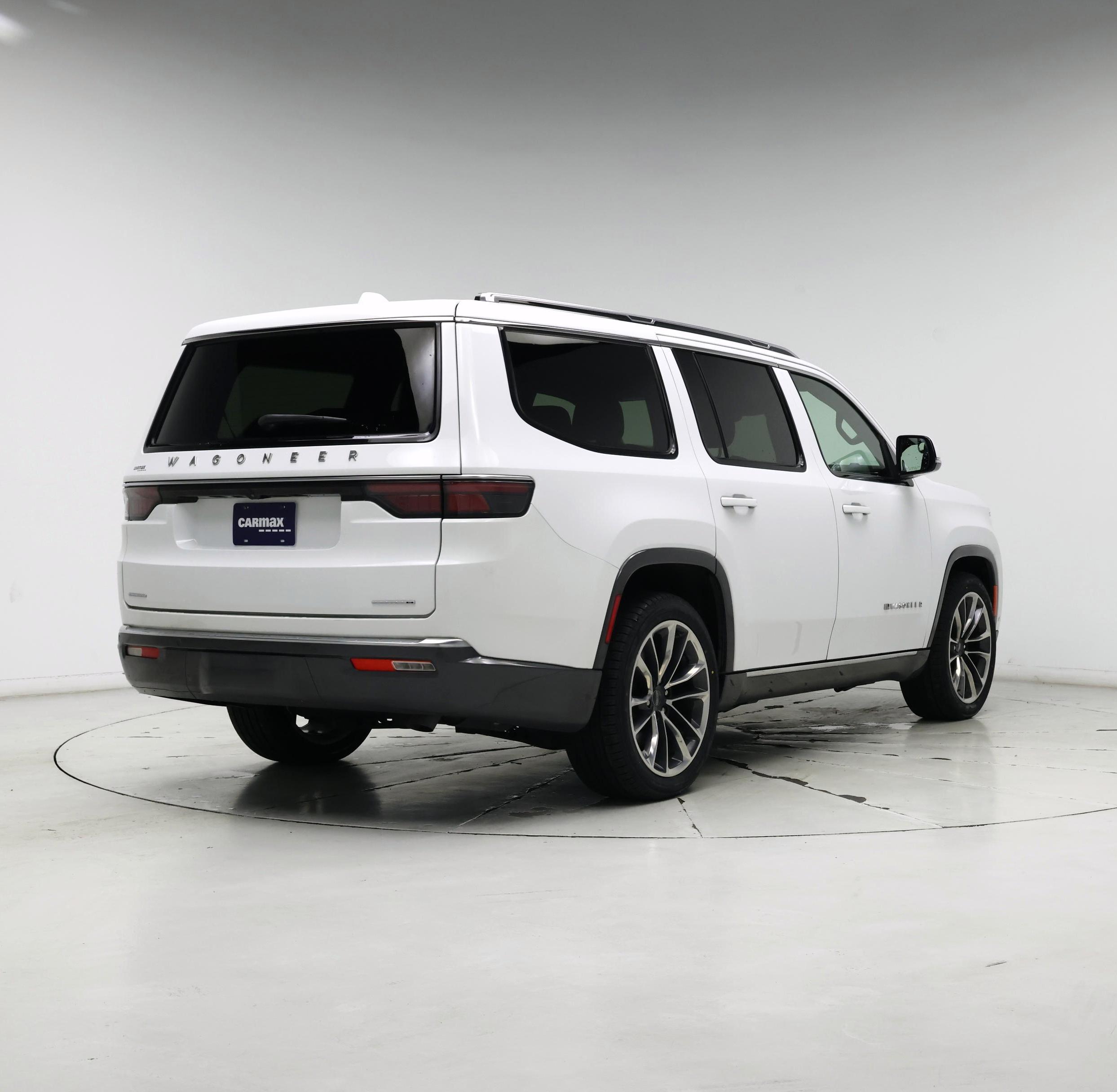 Thumbnail: 2022 Jeep Wagoneer - 8