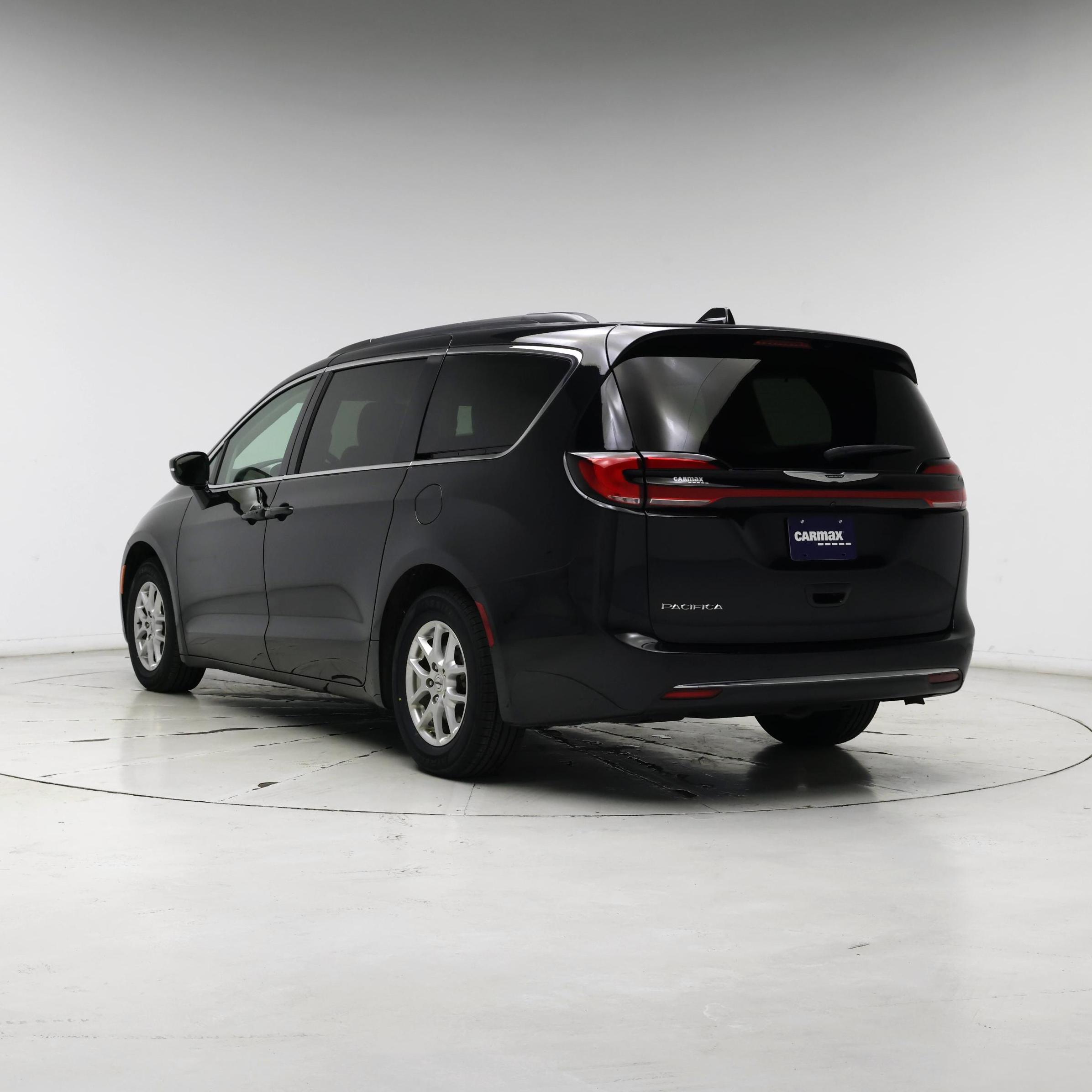 Thumbnail: 2022 Chrysler Pacifica - 2