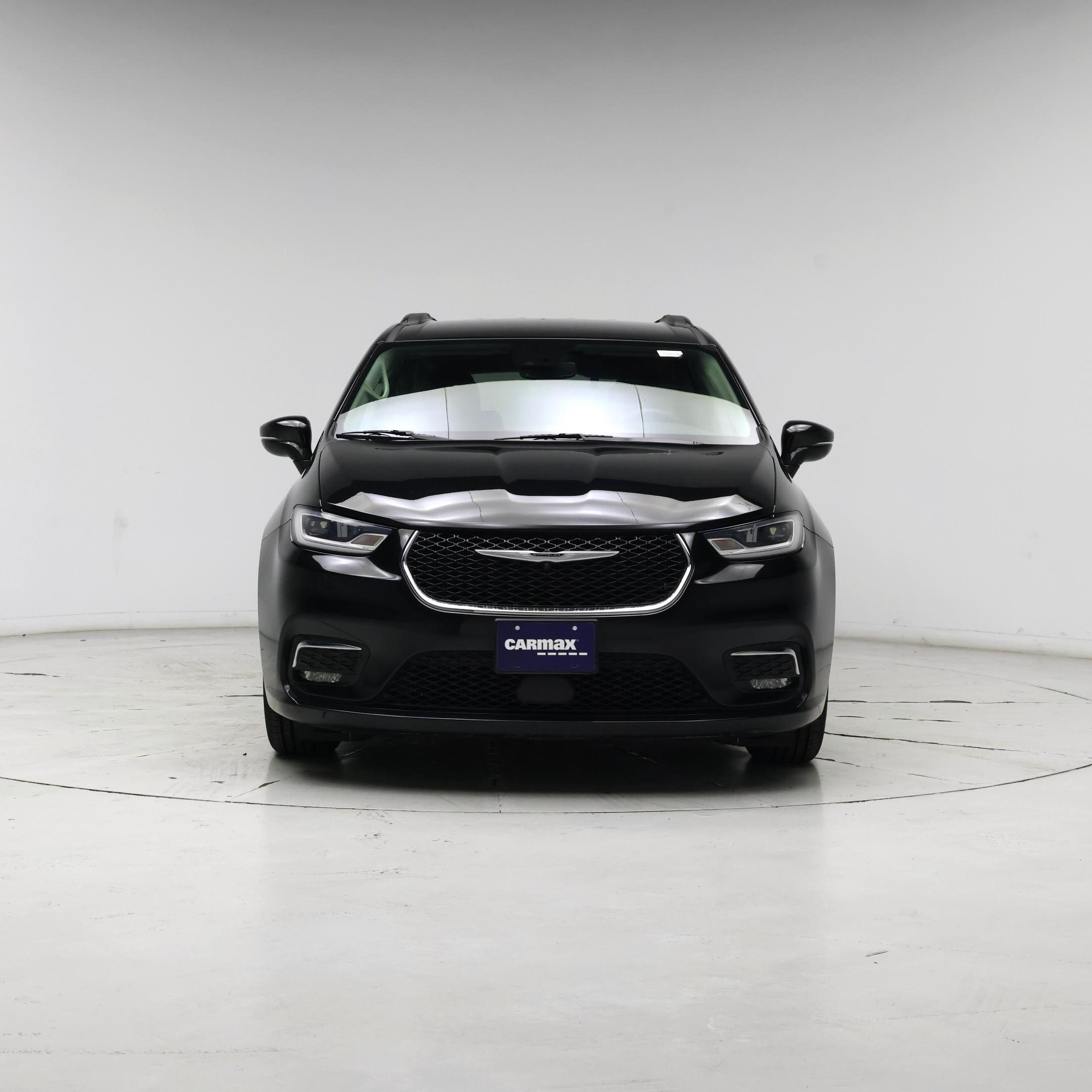 Thumbnail: 2022 Chrysler Pacifica - 5