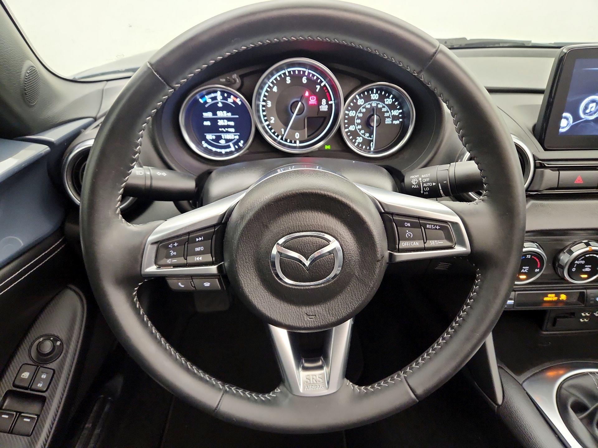 Thumbnail: 2021 Mazda MX-5 Miata - 10