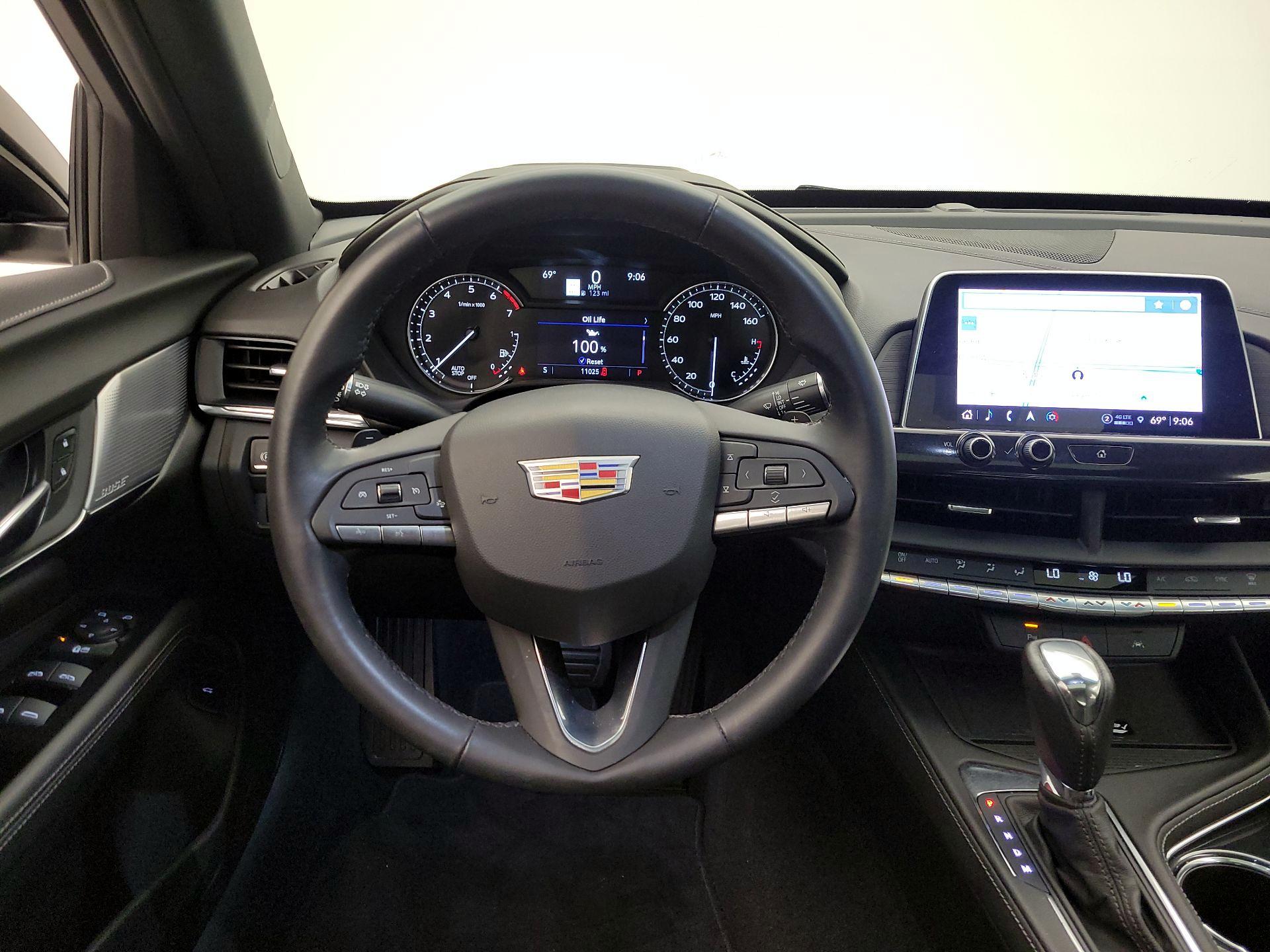Thumbnail: 2025 Cadillac CT4 - 10