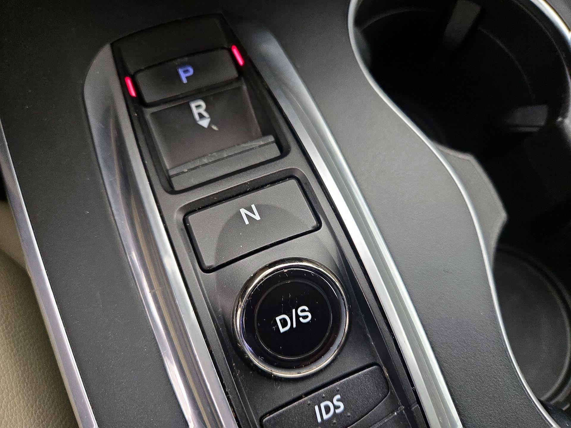 Thumbnail: 2016 Acura MDX - 18