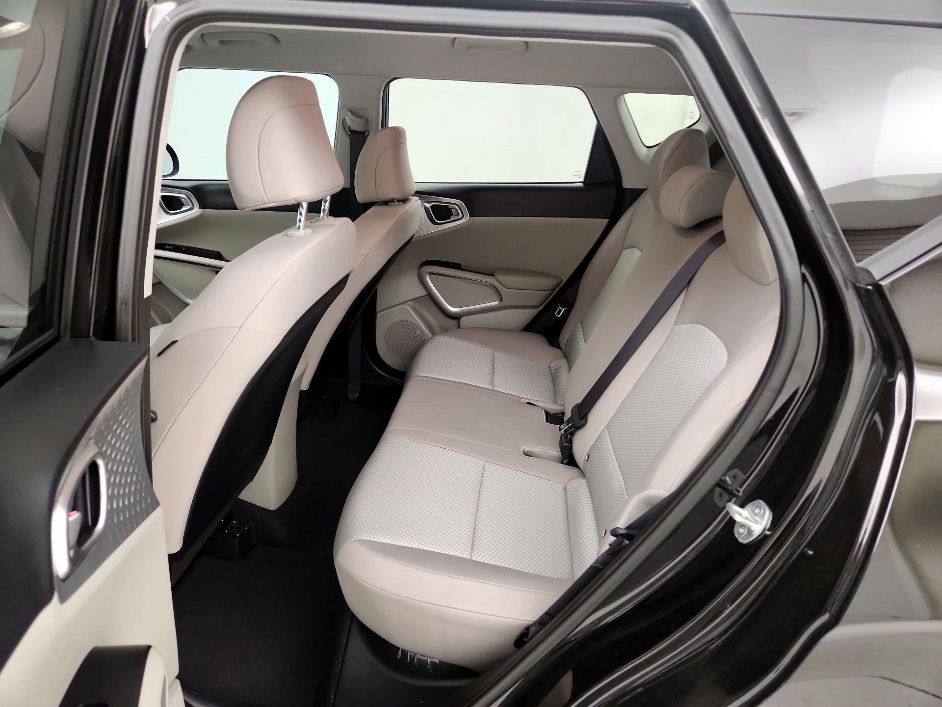 Thumbnail: 2022 Kia Soul - 19