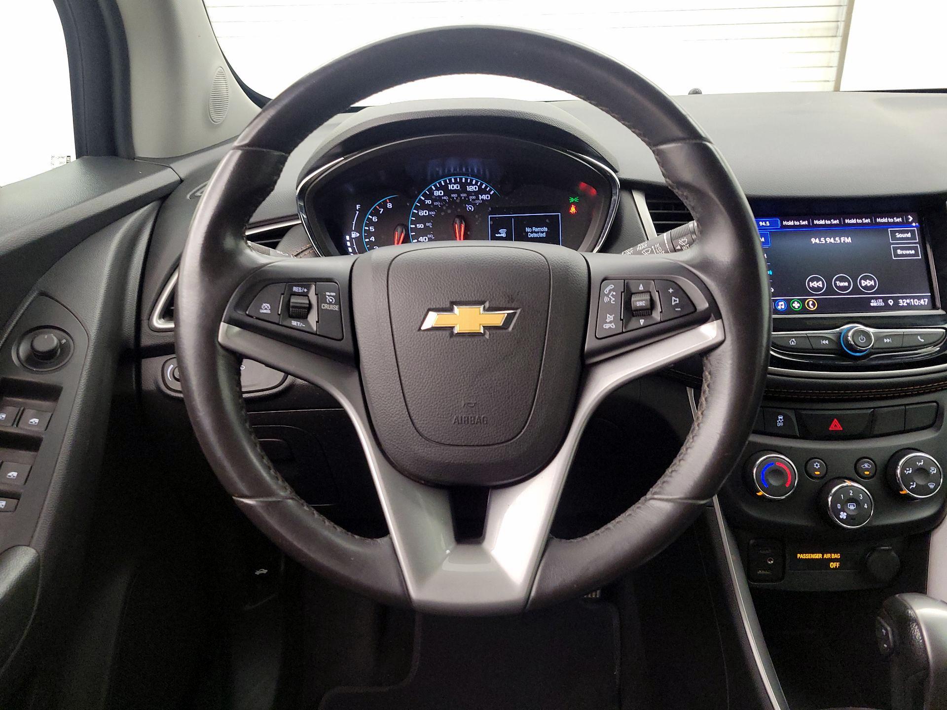 Thumbnail: 2021 Chevrolet Trax - 10