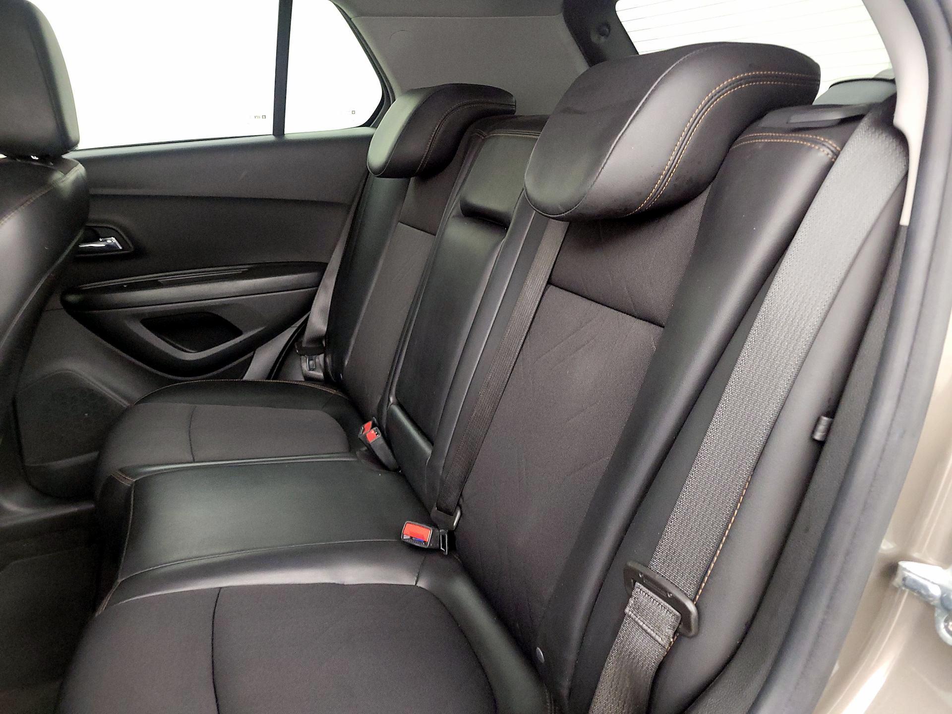 Thumbnail: 2021 Chevrolet Trax - 19