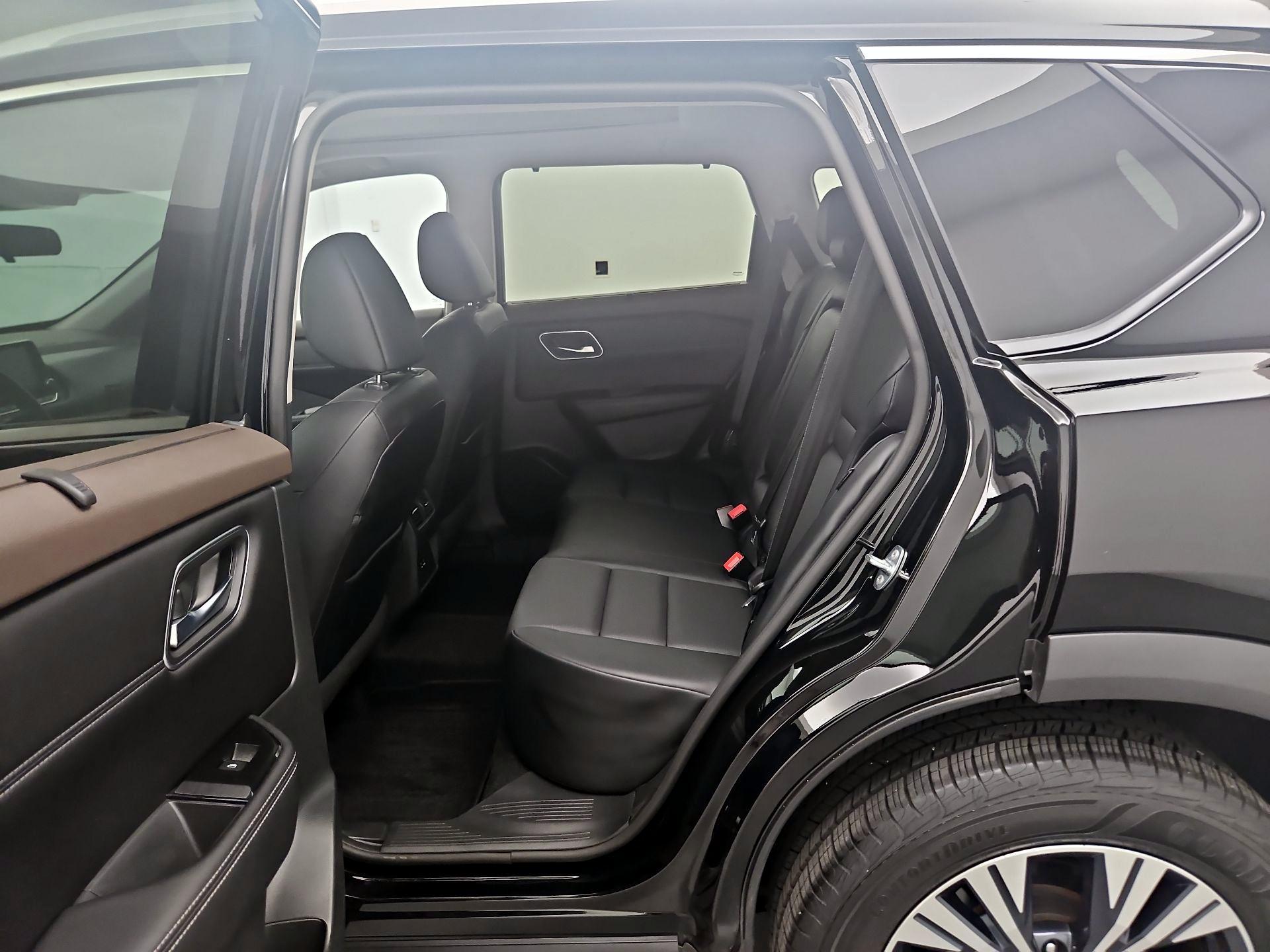 Thumbnail: 2021 Nissan Rogue - 20