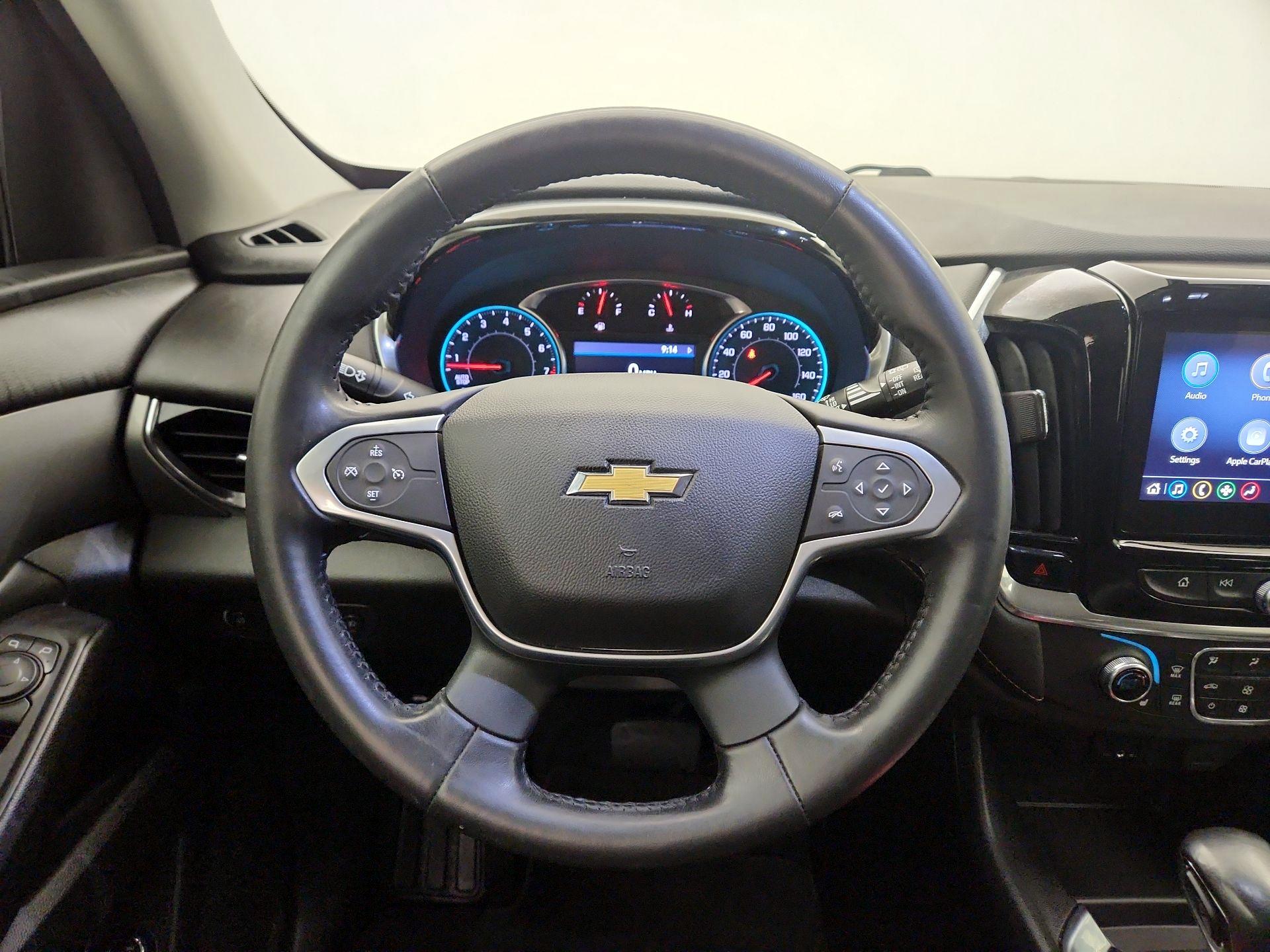 Thumbnail: 2021 Chevrolet Traverse - 10